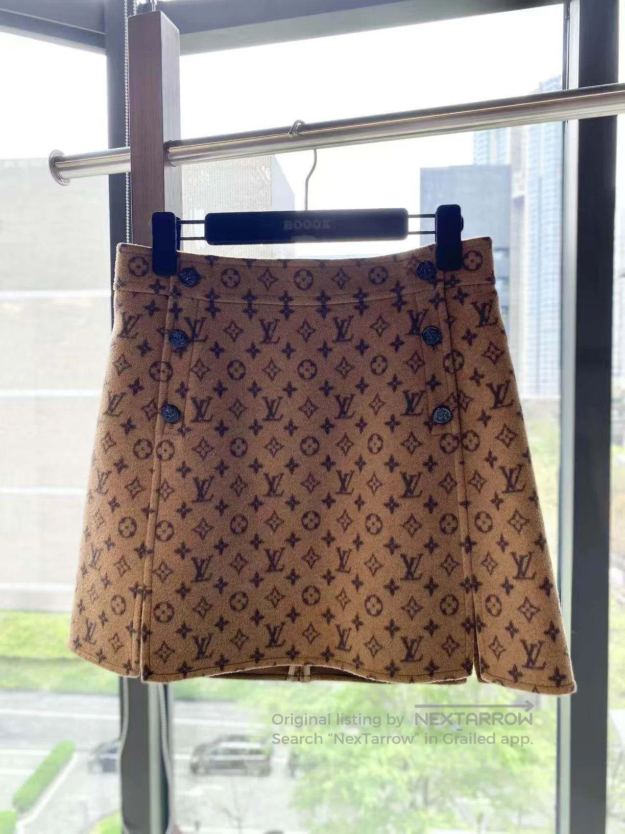 Louis Vuitton Louis Vuitton The old flower is full of printed wool skirt Size 25" / US 0 / IT 36 - 2 Thumbnail