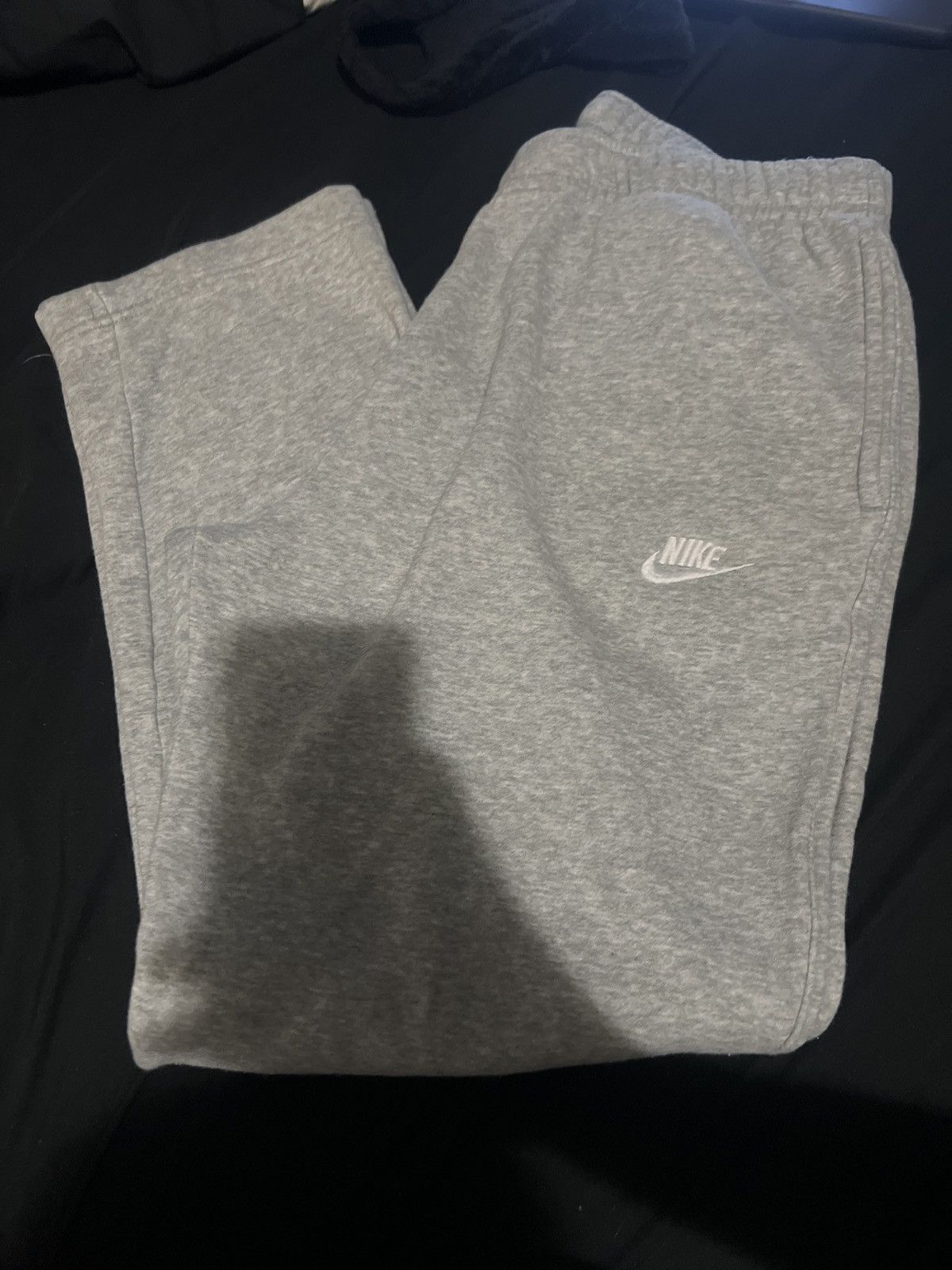 Nike Nike Grey Sweatpants Size US 33 - 2 Thumbnail