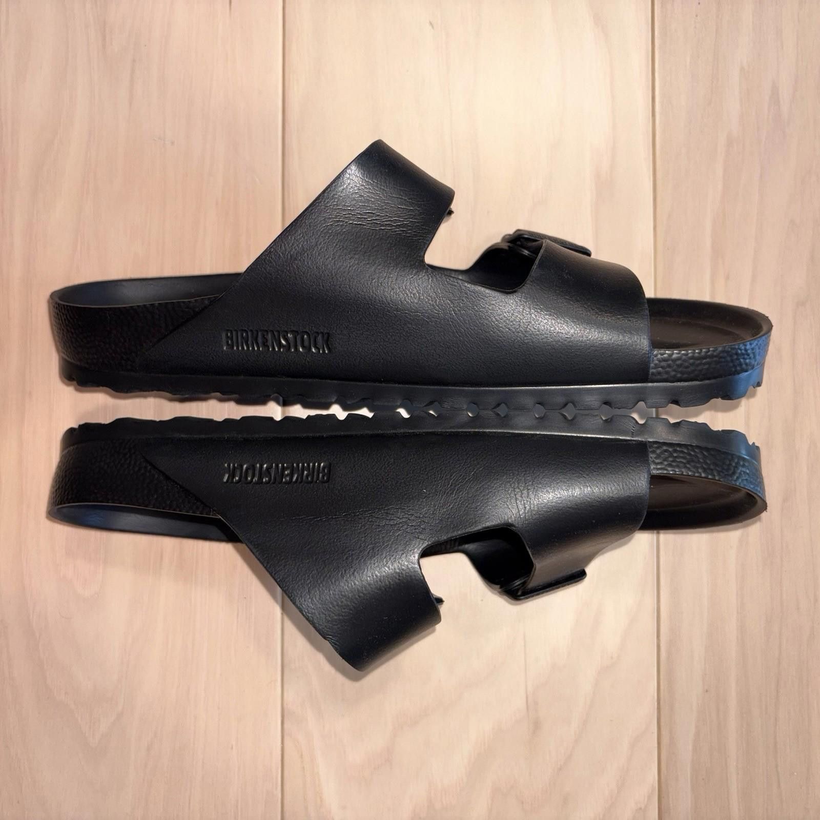 Birkenstock Birkenstock Men's Arizona Essentials EVA Sandals Black US 10 Size US 10 / EU 43 - 2 Thumbnail