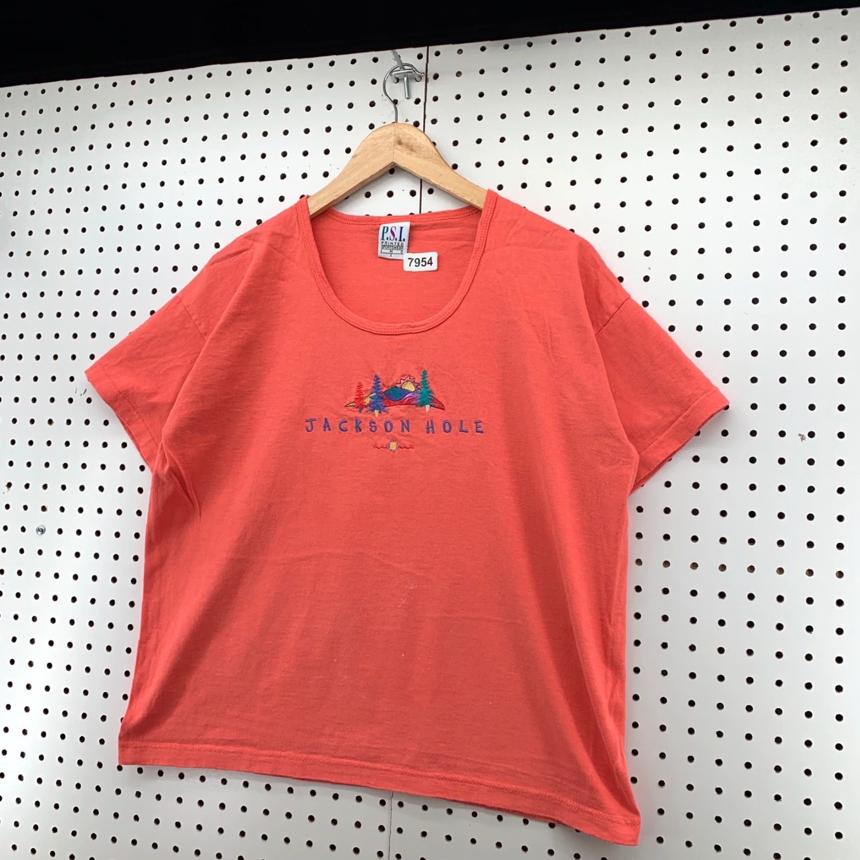 Pinko VINTAGE Jackson Hole Shirt Womens L Coral Pink Embroidered 90s 21x23.5 Printed Sportswear T-Shirt Size L / US 10 / IT 46 - 3 Thumbnail