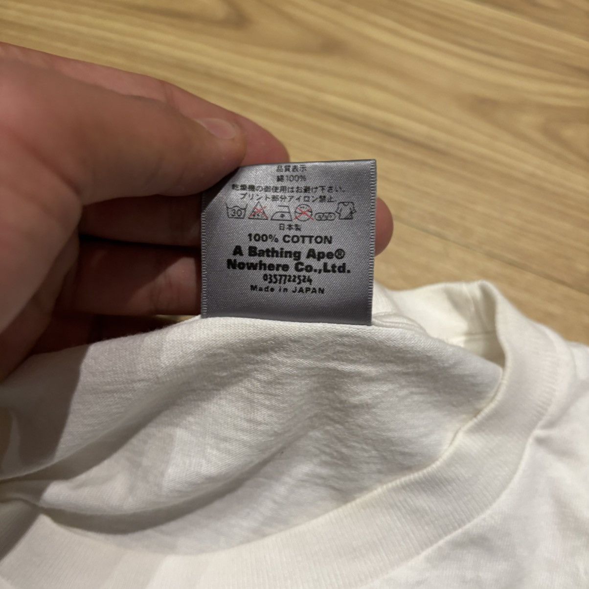 Bape 2000s Bape Graffiti Logo Tee Size US L / EU 52-54 / 3 - 4 Thumbnail