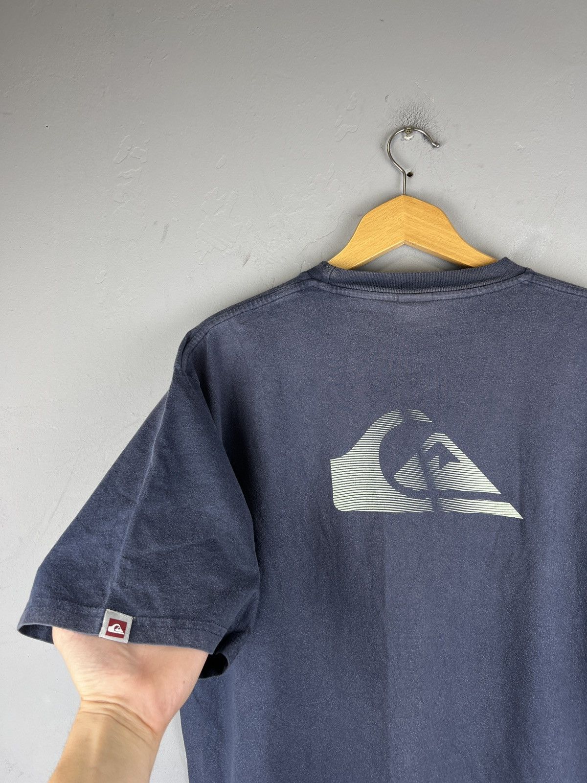 Quiksilver 90s Quicksilver distressed Surf rusty y2k tee Size US XL / EU 56 / 4 - 9 Thumbnail