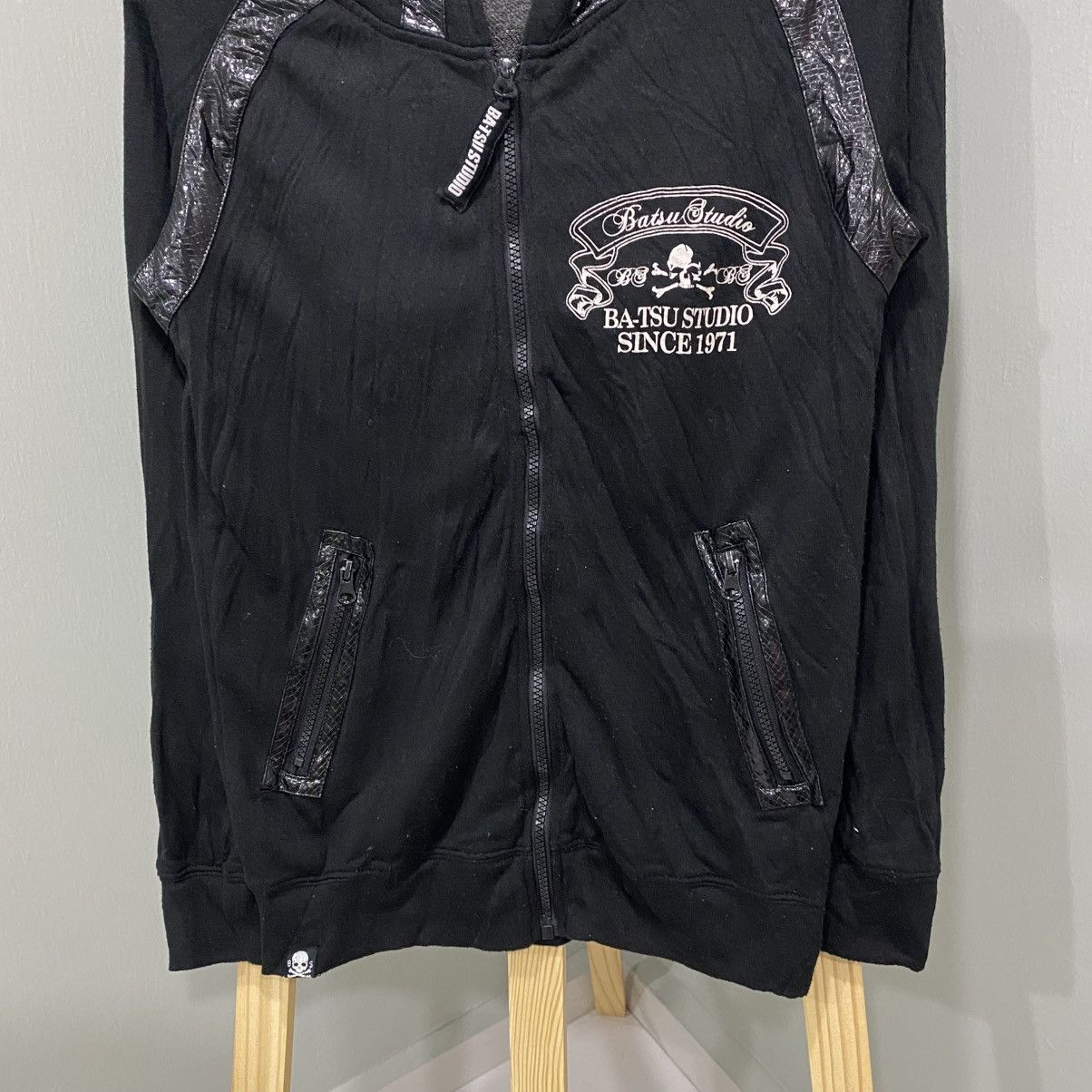 Hysteric Glamour Vintage Ba-Tsu Studio Skull Crossbones Punk Hoodie Japan Y2K Size US S / EU 44-46 / 1 - 4 Thumbnail