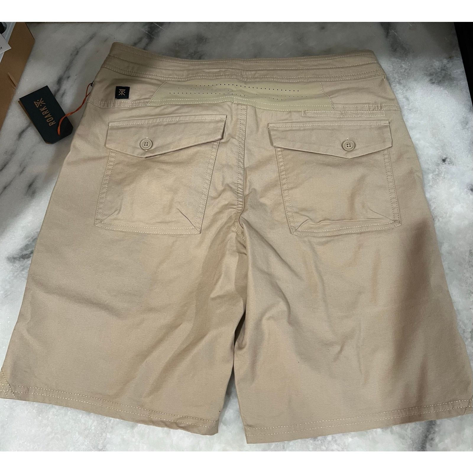 Roark Roark Layover 2.0 Hybrid Shorts Men’s 28 Khaki Adventure Size US 28 / EU 44 - 2 Thumbnail