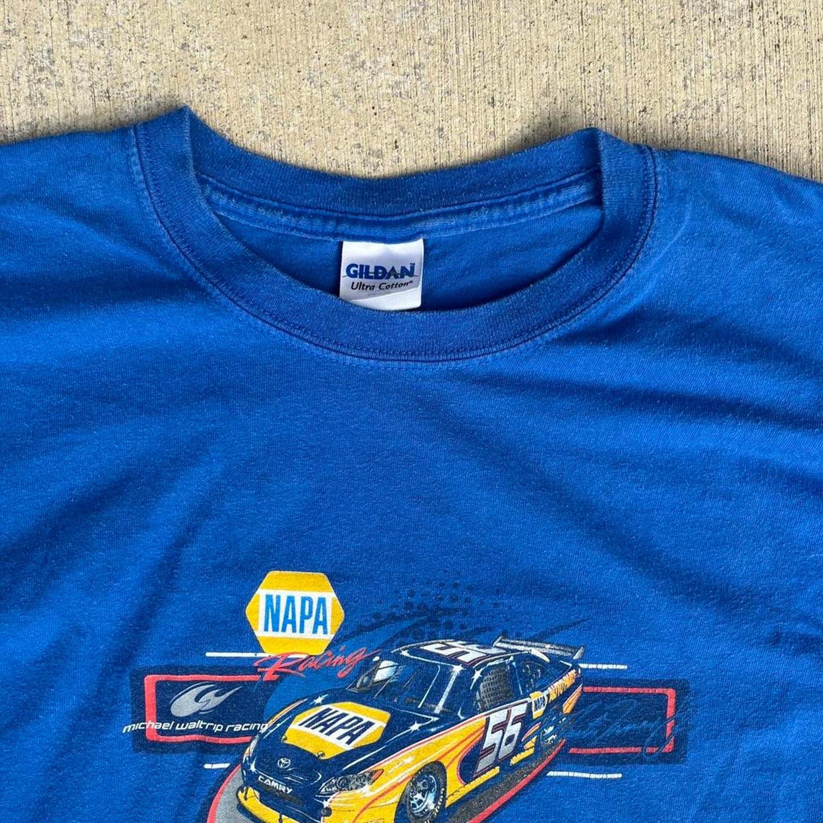 Gildan NASCAR Sprint Cup NAPA Racing Tour Dates Size US XL / EU 56 / 4 - 4 Thumbnail