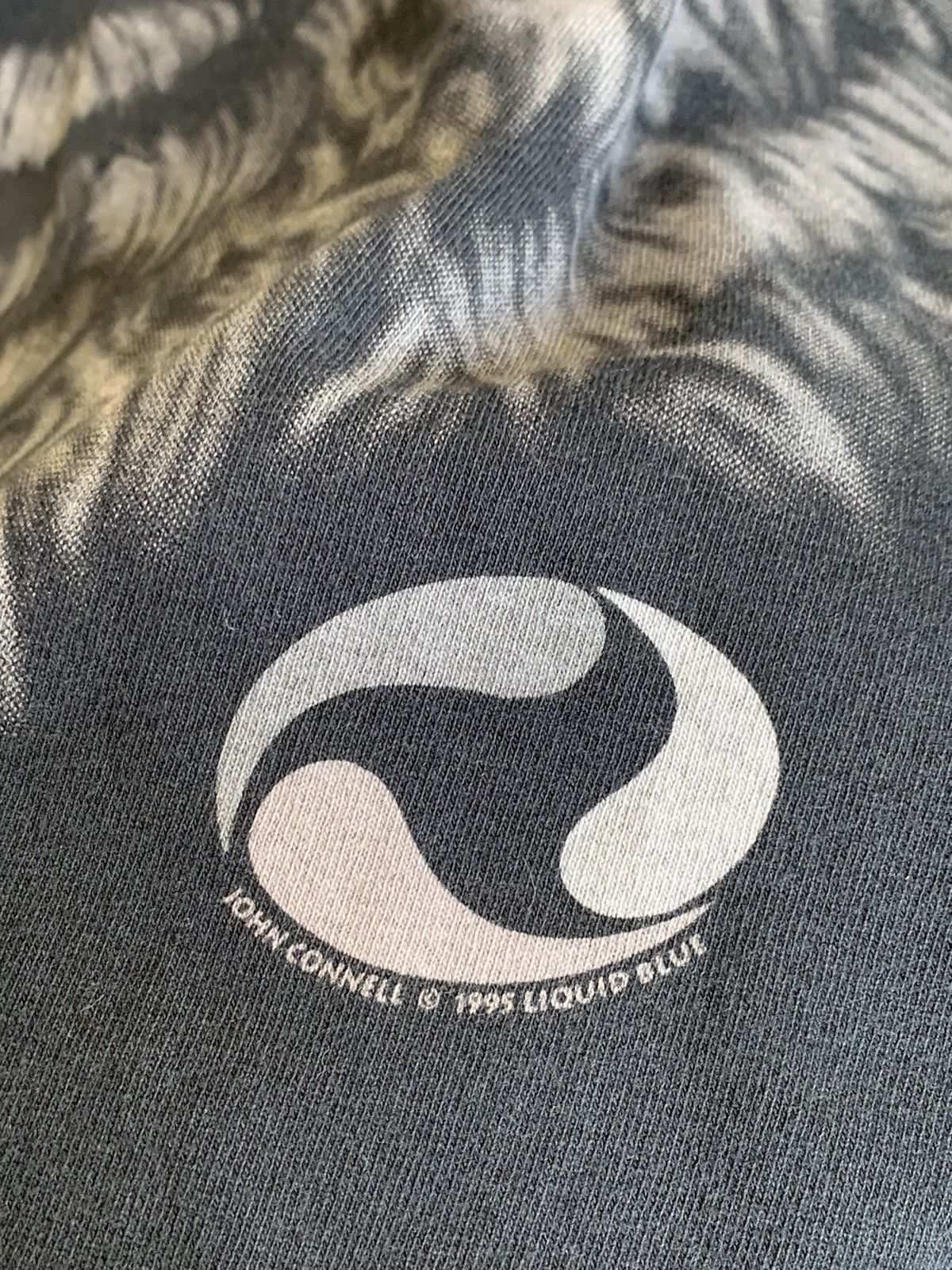 Liquid Blue *RARE* Vintage 90’s Liquid Blue Wolf AOP Nature Art T-Shirt Size US L / EU 52-54 / 3 - 7 Thumbnail