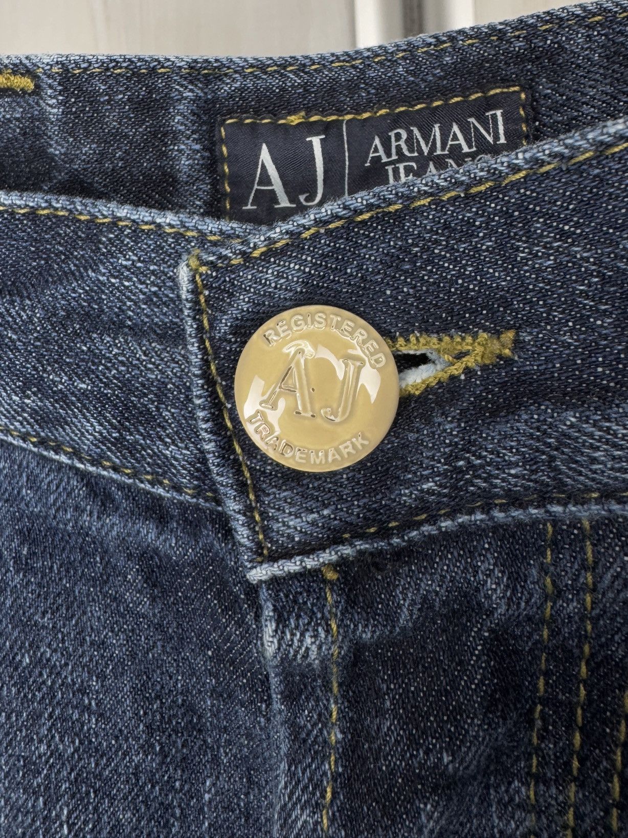 Armani ARMANI JEANS Men's Blue Distressed Denim Big Logo Jeans 33 Size US 33 - 6 Thumbnail
