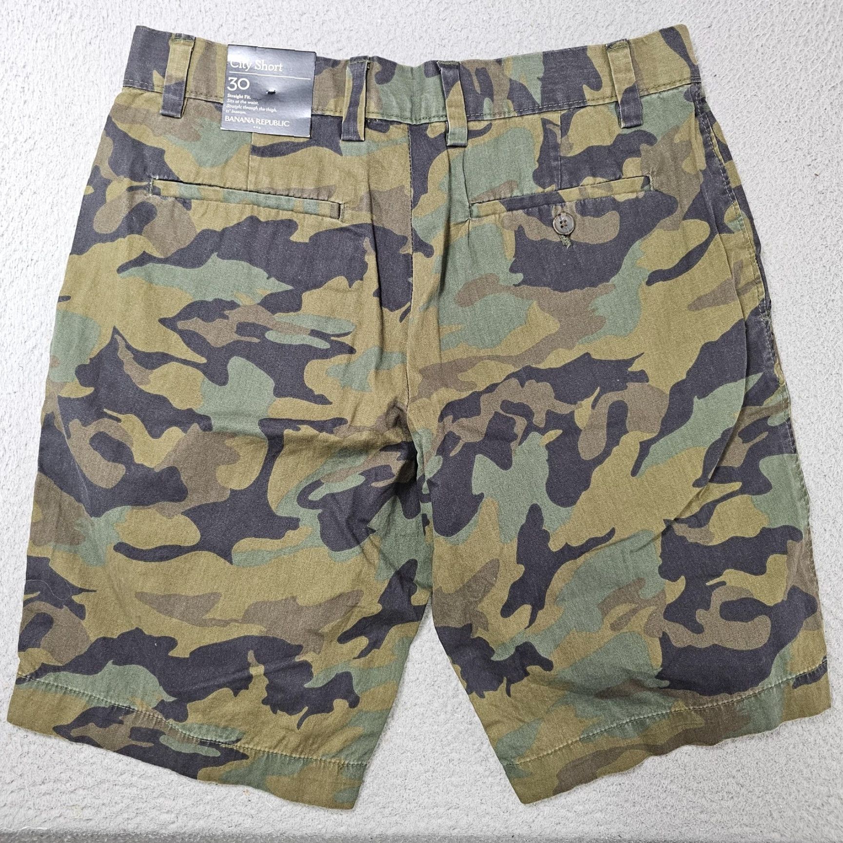Banana Republic Banana Republic Shorts Mens 30 Chino Camouflage Army Green City Short 10 Inseam Cotton Casual Mens Size US 30 / EU 46 - 5 Thumbnail