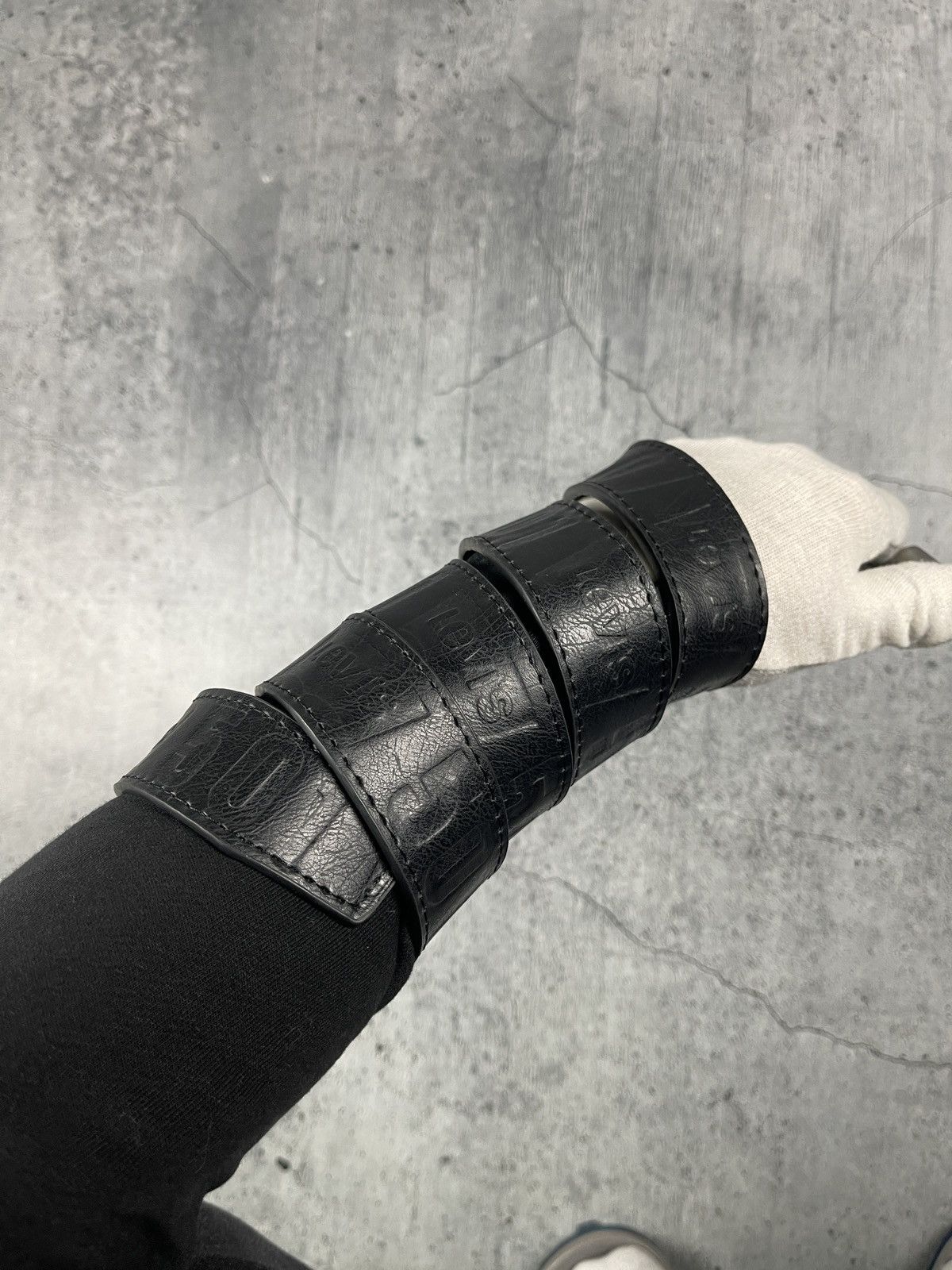 Levi's × Levi's Vintage Clothing × Vintage Vintage Levi's Black Leather Belt Size ONE SIZE - 10 Thumbnail