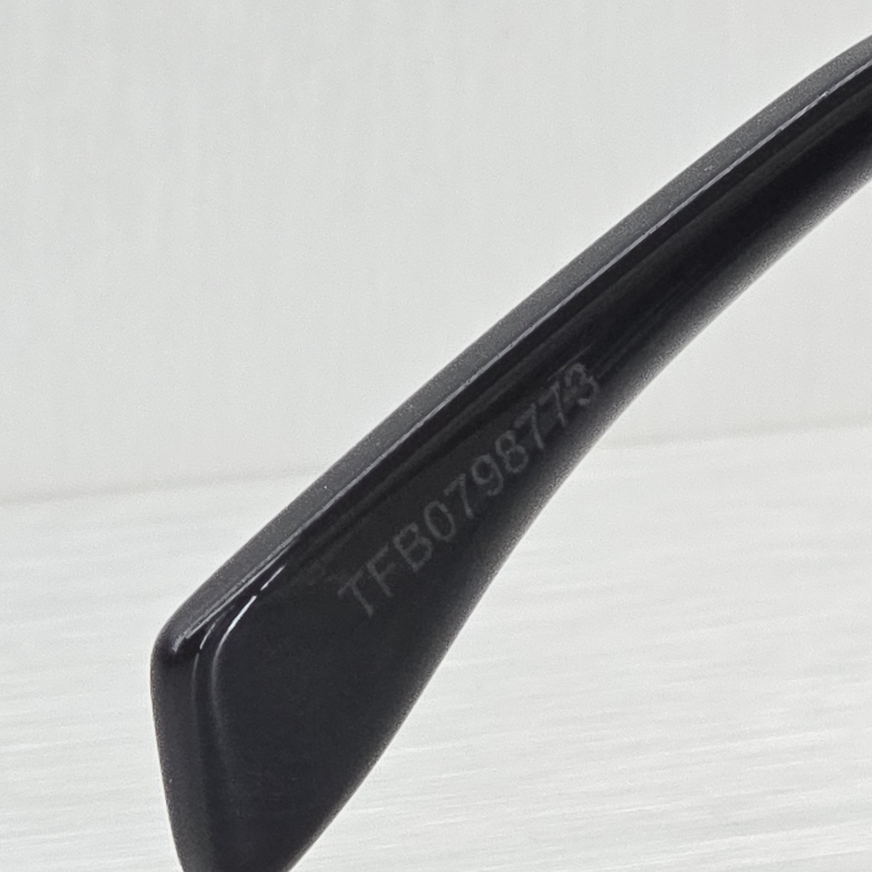 Celine CELINE Triomphe Metal 01 Sunglasses In Metal SILVER Size ONE SIZE - 11 Thumbnail