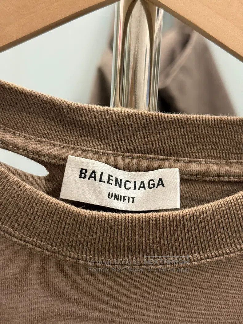 Balenciaga Balenciaga Ripped Short Sleeve T-Shirt Size US XS / EU 42 / 0 - 2 Thumbnail