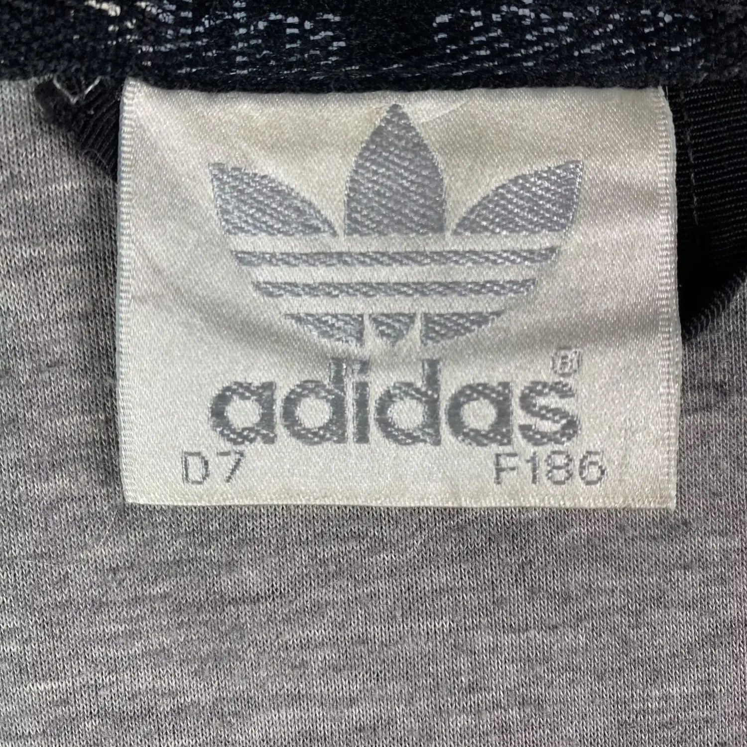 Adidas × Vintage Mens Zip Jacket Bomber Adidas Vintage Size L Size US L / EU 52-54 / 3 - 5 Thumbnail