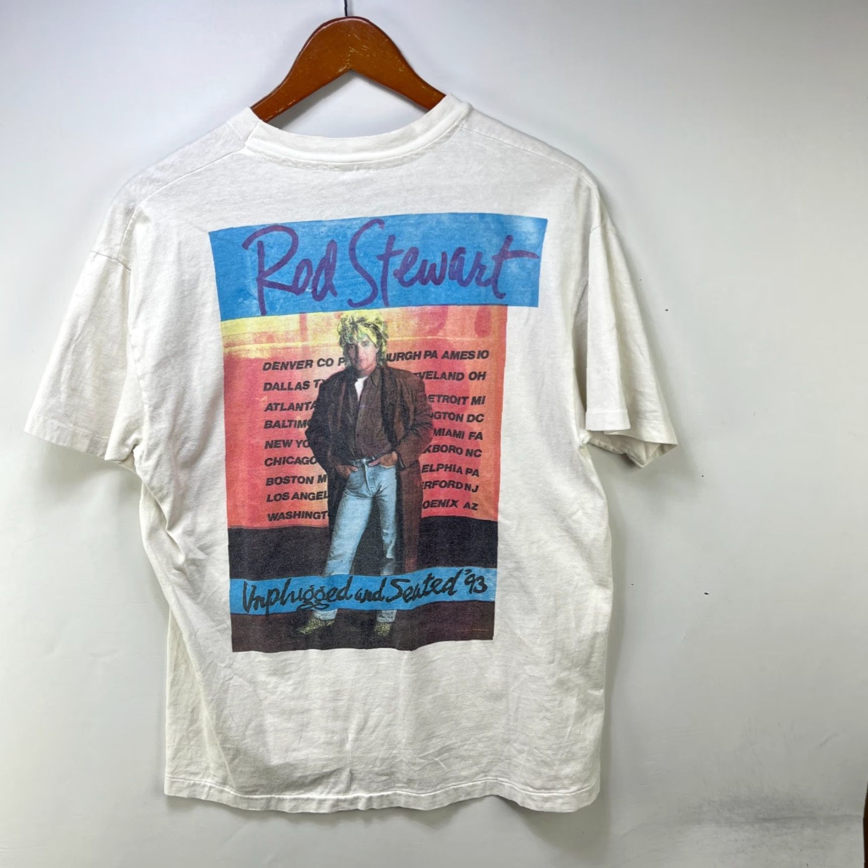 Vintage VINTAGE Rod Stewart Unplugged And Seated T Shirt L 90s White Cotton Polyester Mens 90s Skull Graphic Print Short Sleeve Crew Neck Size US L / EU 52-54 / 3 - 4 Thumbnail