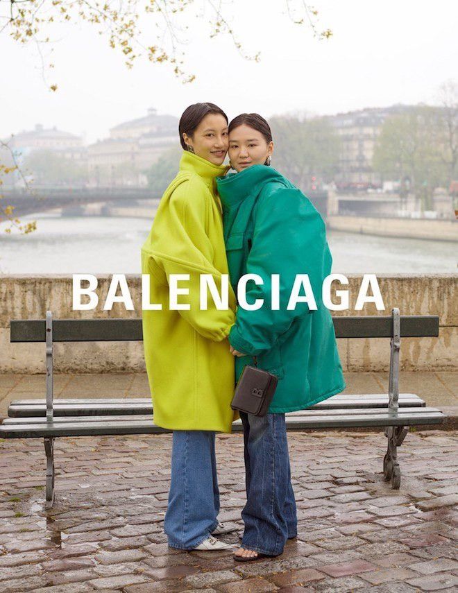 Balenciaga Balenciaga aw19 runway sample off shoulder swing cargo parka Size US XL / EU 56 / 4 - 2 Thumbnail