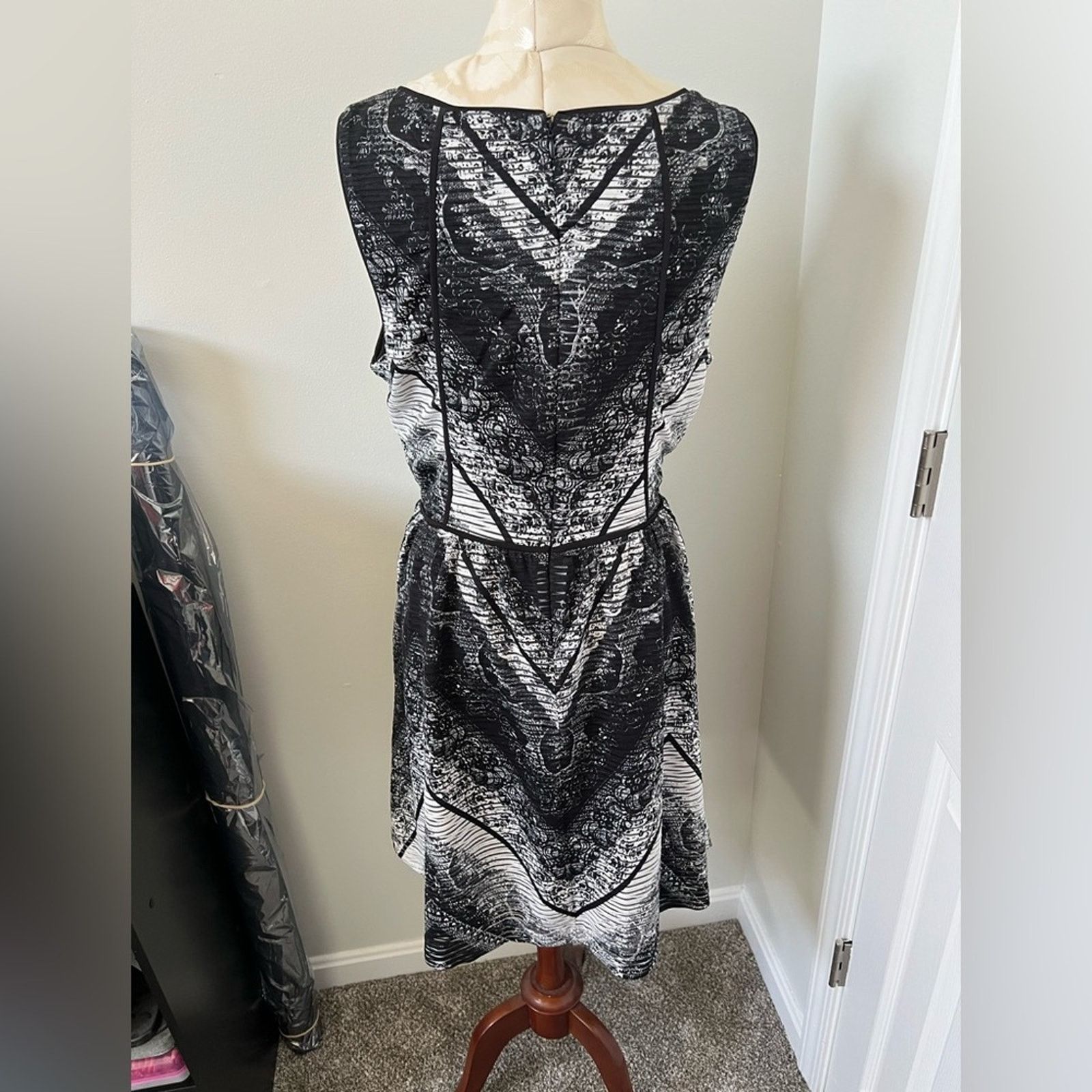 Loft Loft Classic Sleeveless A-Line Knee Length Dress Size 14 Size XL / US 12-14 / IT 48-50 - 3 Thumbnail