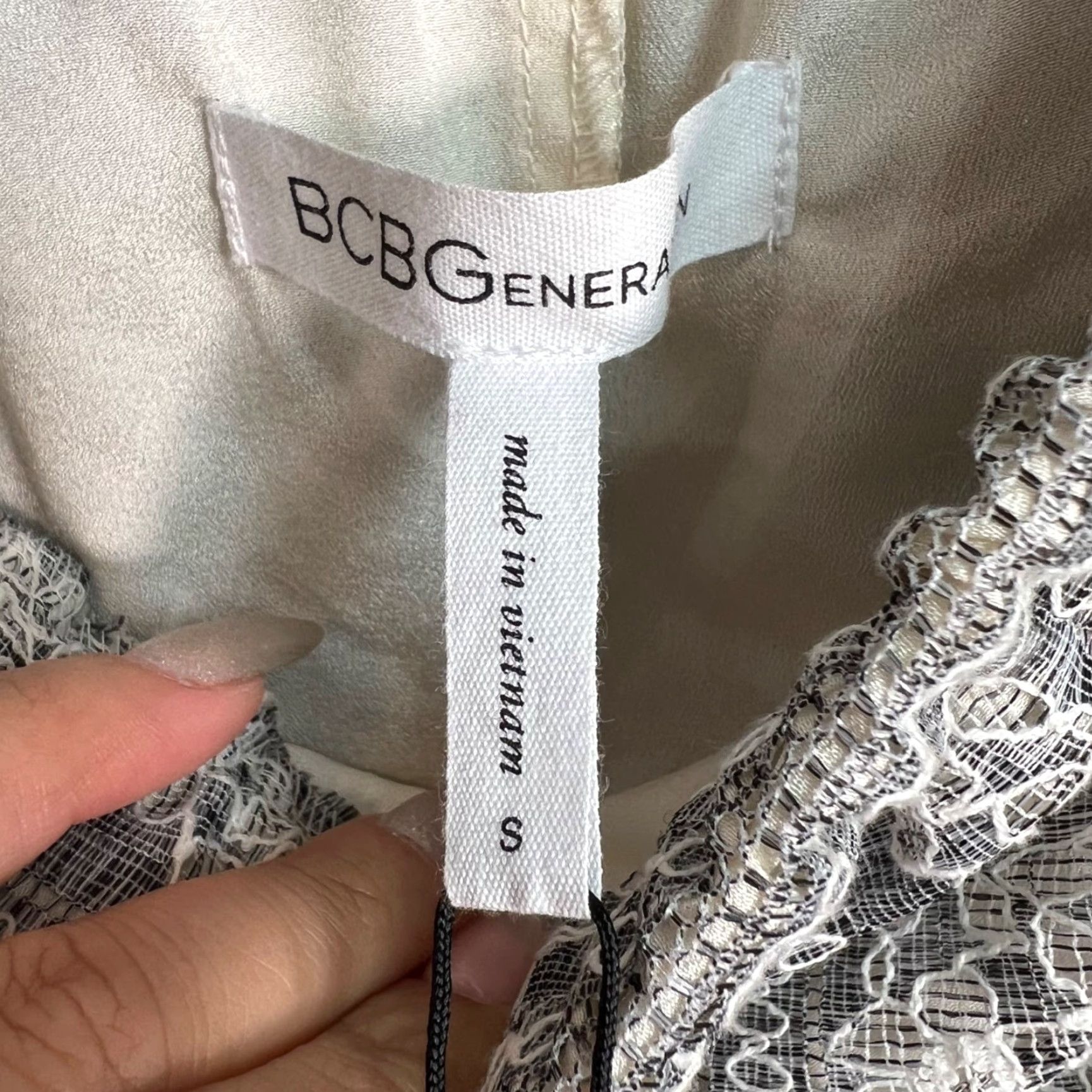 BCBGeneration BCBGeneration Womens Lace Dress Off-Shoulder Size Small Gray Size S / US 4 / IT 40 - 3 Thumbnail