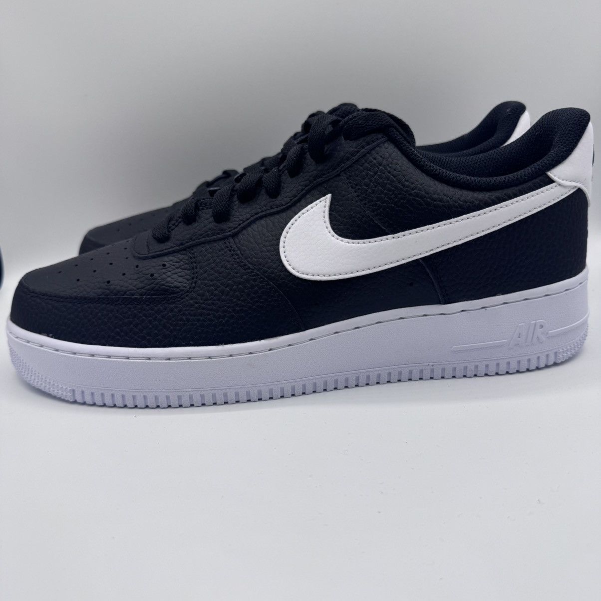 Nike Nike Air Force 1 '07 Men’s Size 12 Black/White CT2302-002 Size US 12 / EU 45 - 3 Thumbnail