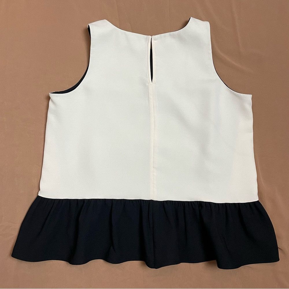 Ann Taylor Ann Taylor Sleeveless Black White Peplum Blouse Top Size LP Size L / US 10 / IT 46 - 6 Thumbnail