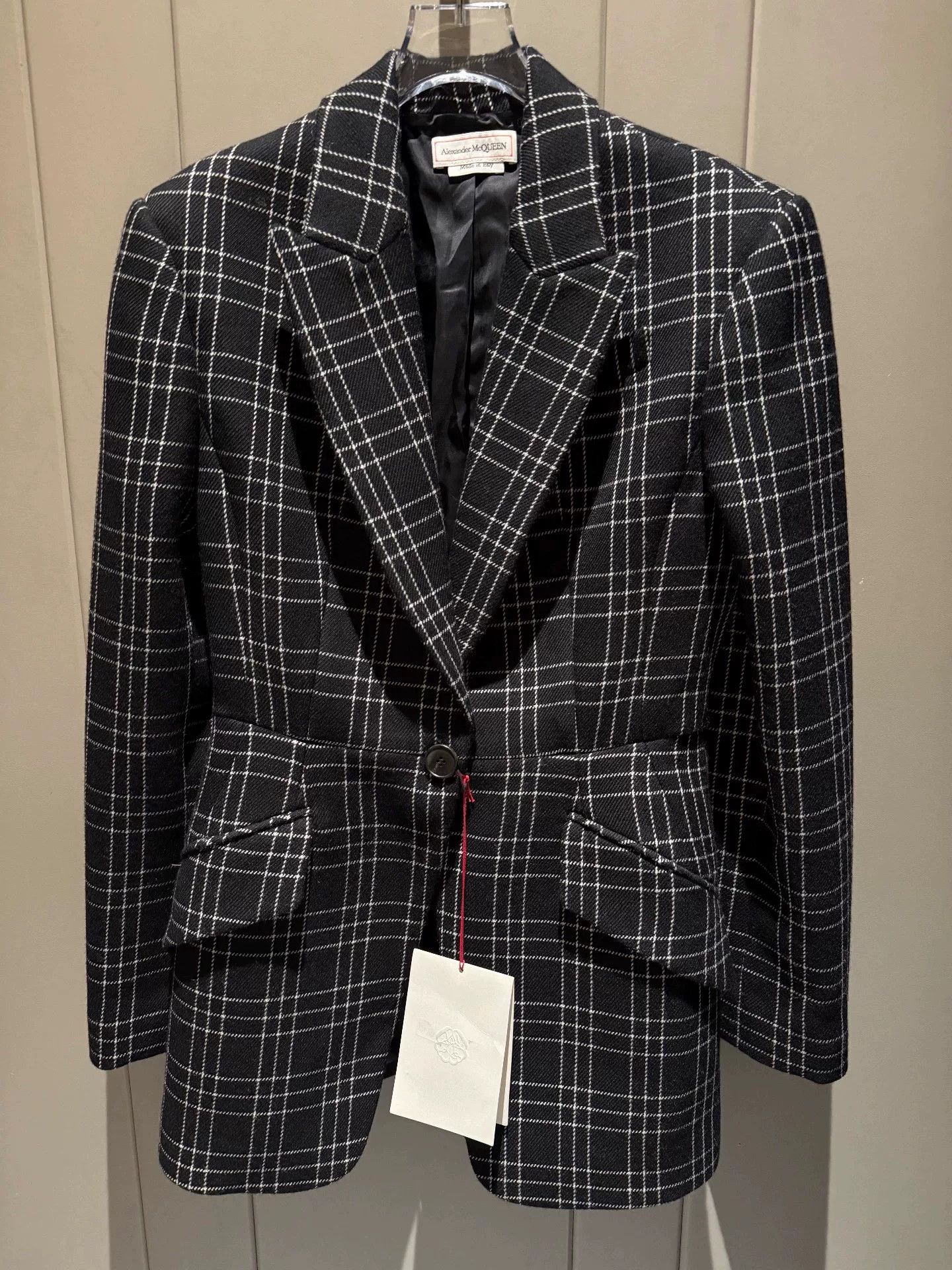 Alexander McQueen Alexander McQueen Wool Lapel Blazer Size US XXS / EU 40 - 1 Thumbnail