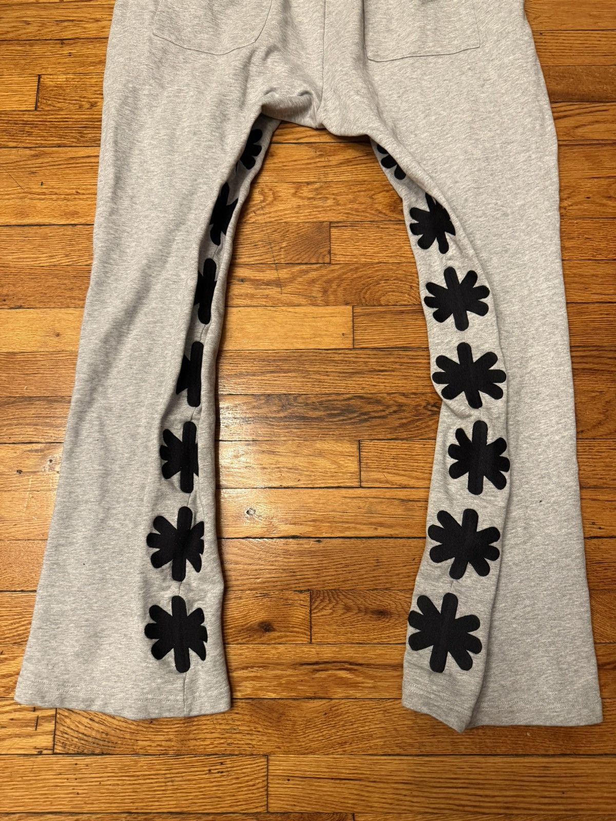 LOSTSHDWS Lostshdws Sweatpants Size XL Size US 36 / EU 52 - 7 Thumbnail