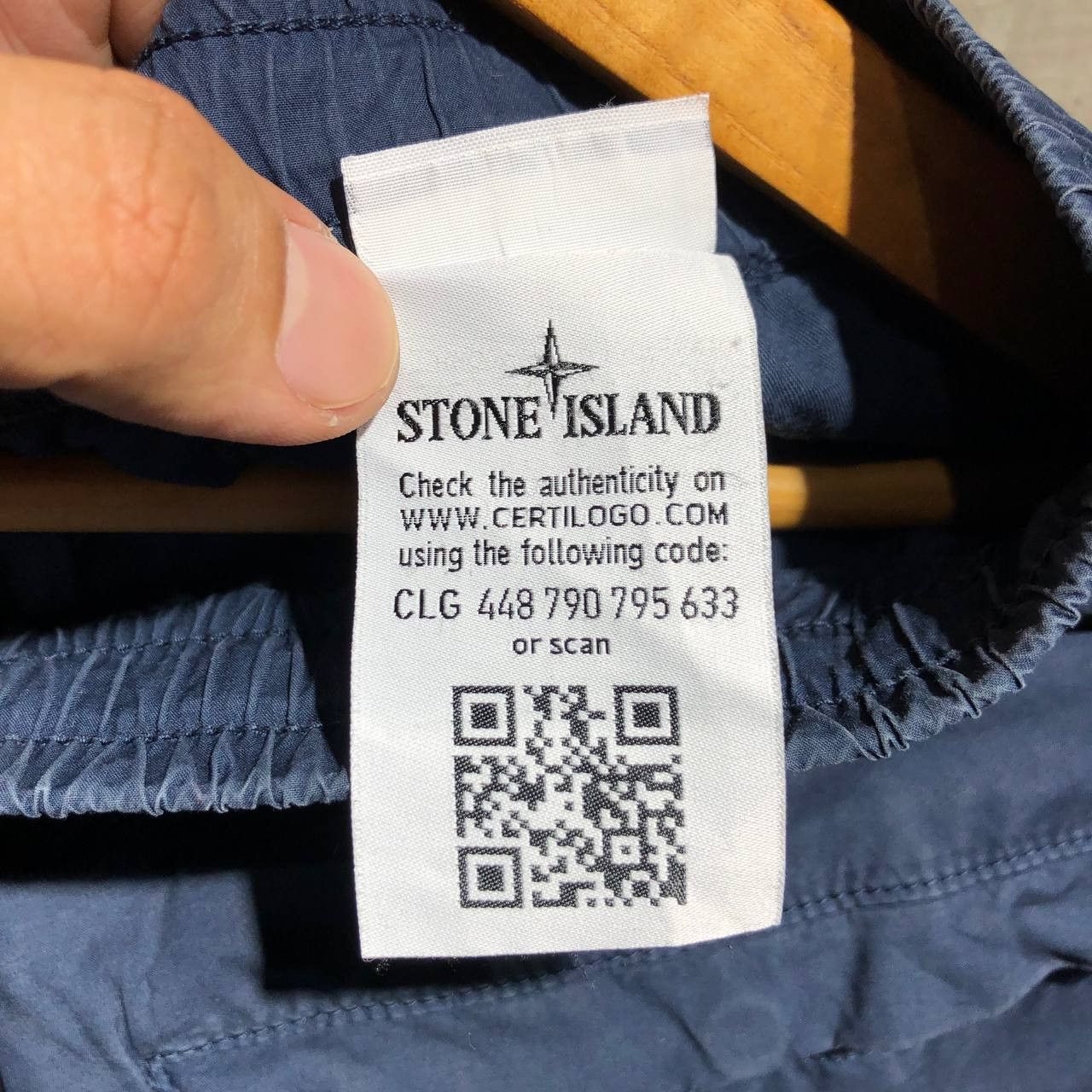 Stone Island Stone Island Re-T Egg shell jogger pants Size US 32 / EU 48 - 15 Thumbnail