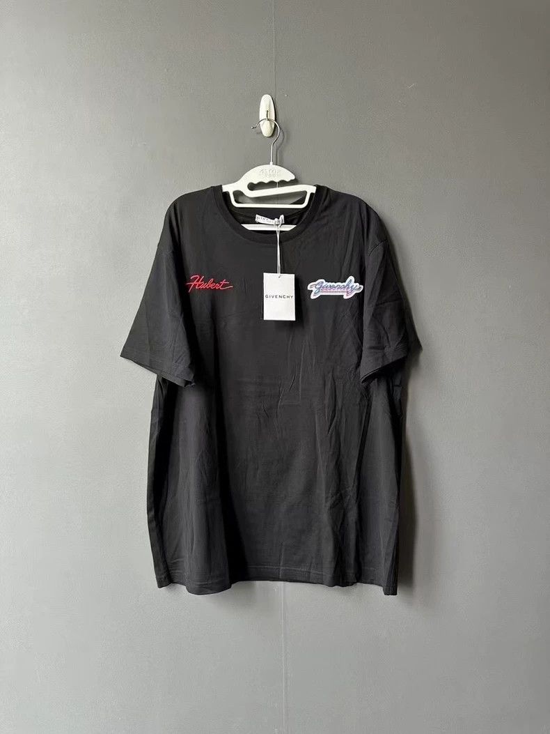 Givenchy Givenchy Shark Short Sleeve Size US XL / EU 56 / 4 - 1 Thumbnail
