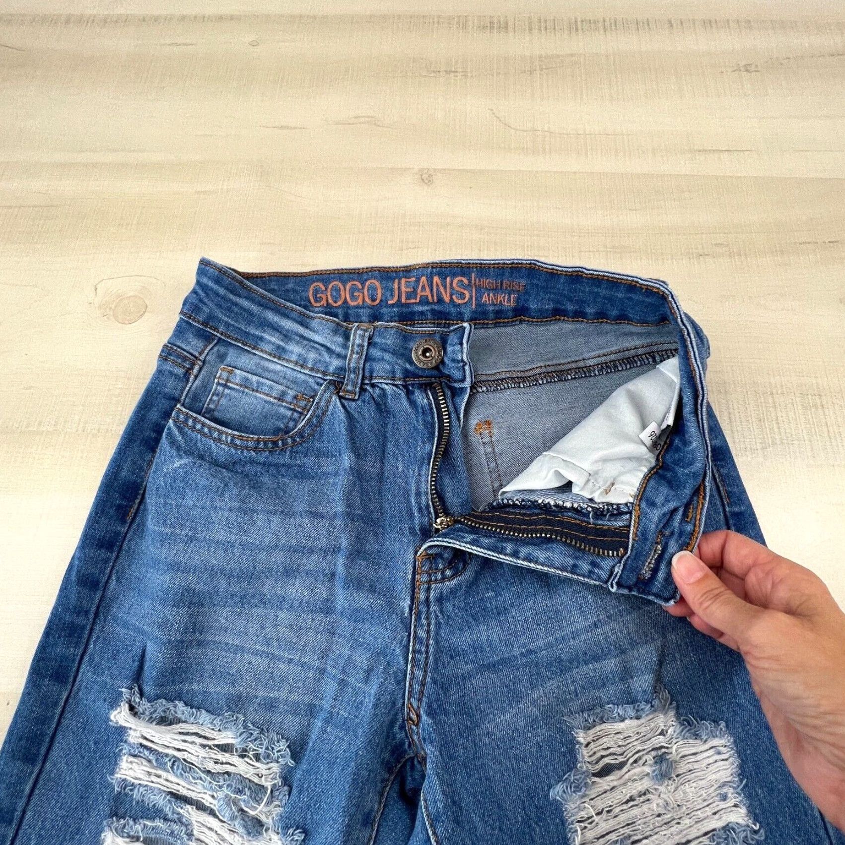 Vintage Gogo Women's Junior 5 Blue Distressed Skinny Jeans Ankle High Rise Denim Size 27" / US 4 / IT 40 - 3 Thumbnail