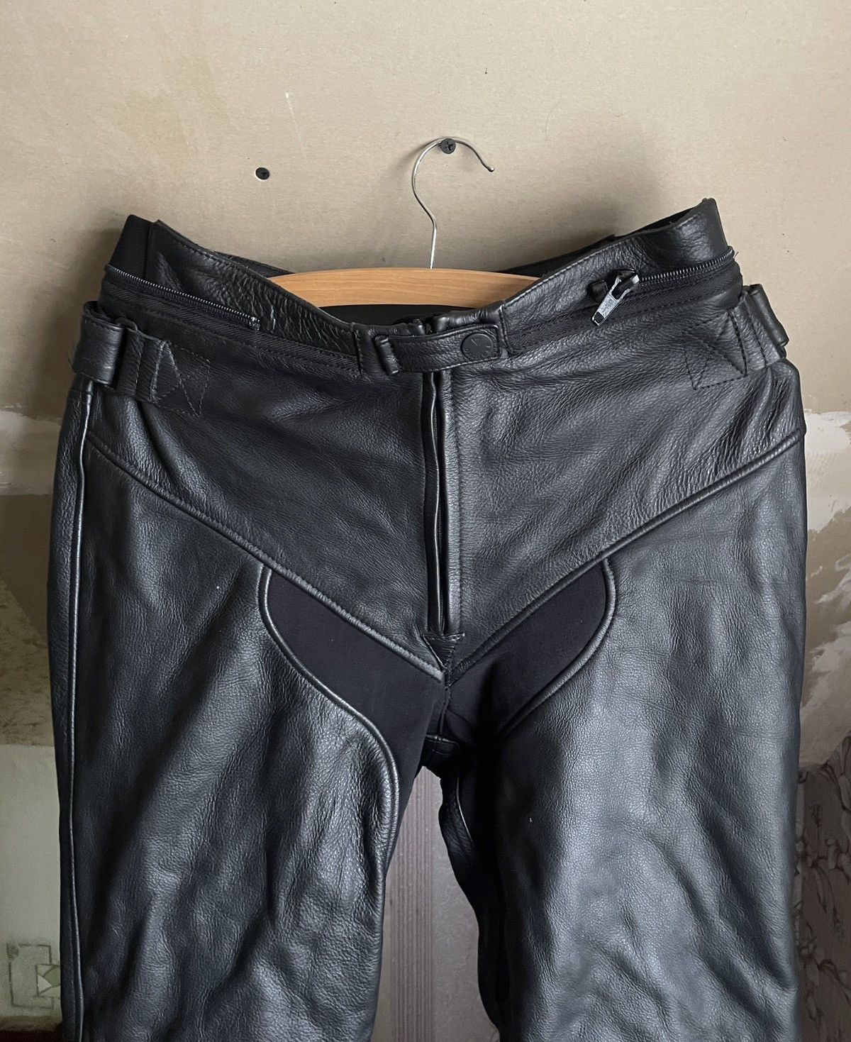Dainese Dainese SF Pelle Black Leather Perf Motorcycle Armored Pants Size US 30 / EU 46 - 2 Thumbnail
