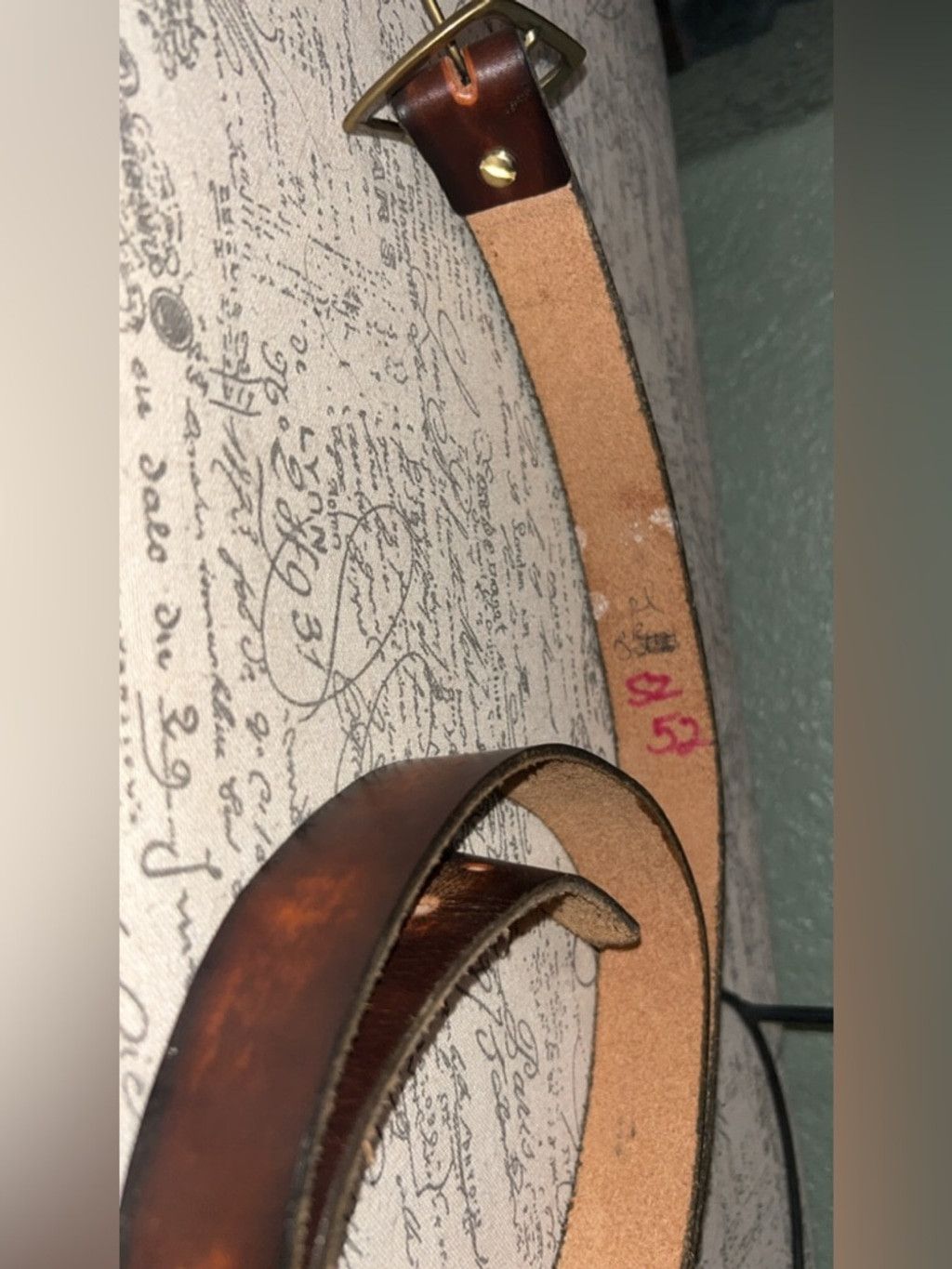 The Unbranded Brand Men's Brown Leather Belt with Brass Buckle Size 32 - 4 Thumbnail