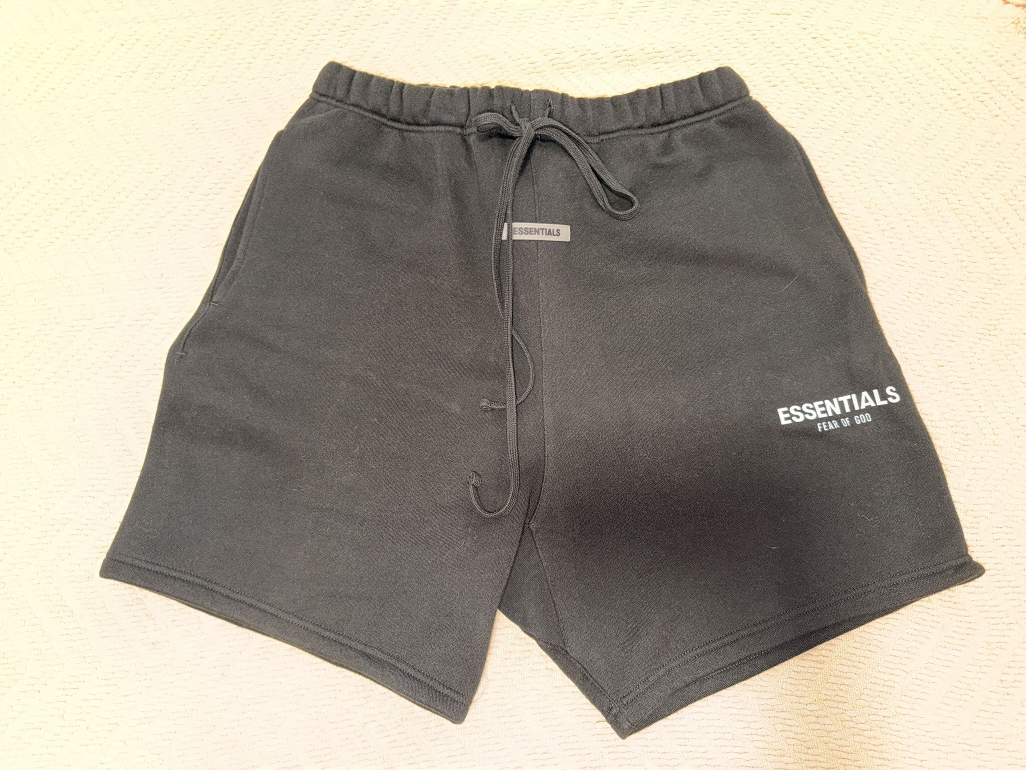 Fear of God Fear of God Essentials Classic Sweatshort 'Black' Size US 33 - 1 Thumbnail