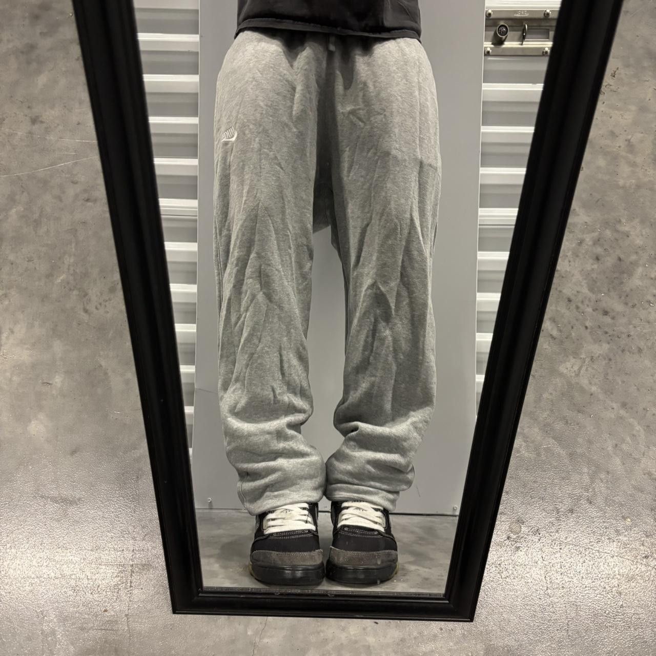 Nike × Vintage Crazy Vintage Y2K/2000s Light Grey Nike Streetwear Essential Sweatpants! Size US 32 / EU 48 - 1 Thumbnail