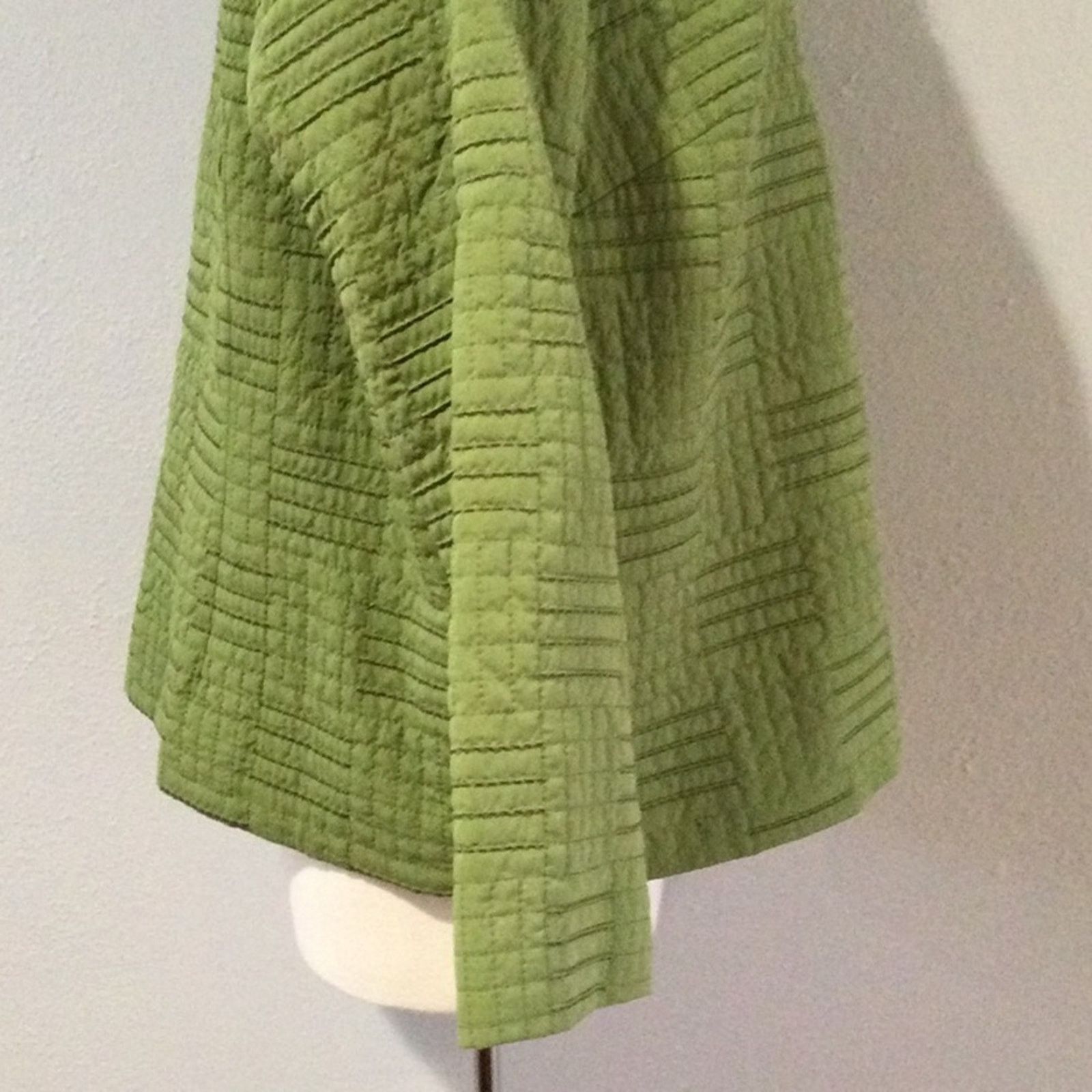 Other Dressbarn Woman Quilted Green Vintage Lined Jacket 14/16W Size XXL / US 16-18 / IT 52-54 - 7 Thumbnail