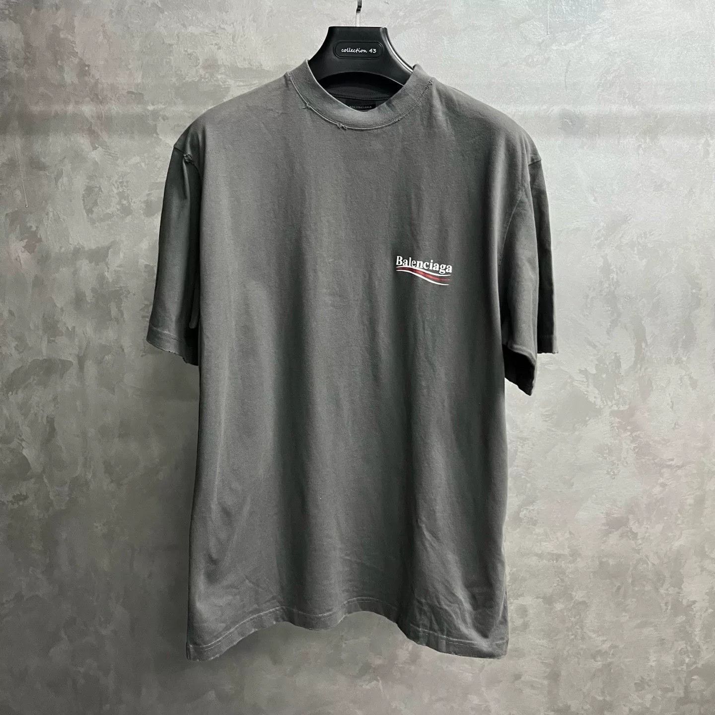 Balenciaga Balenciaga Gray Logo Print Short Sleeve T-Shirt Size US XS / EU 42 / 0 - 1 Thumbnail