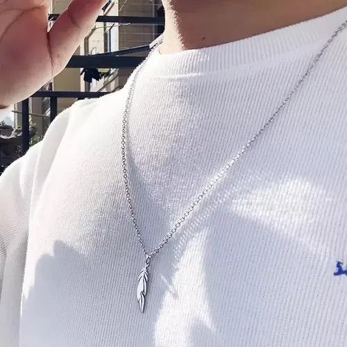 Jewelry Last drop!!Simple Long Chain Feather pendant Necklace Size ONE SIZE - 1 Thumbnail