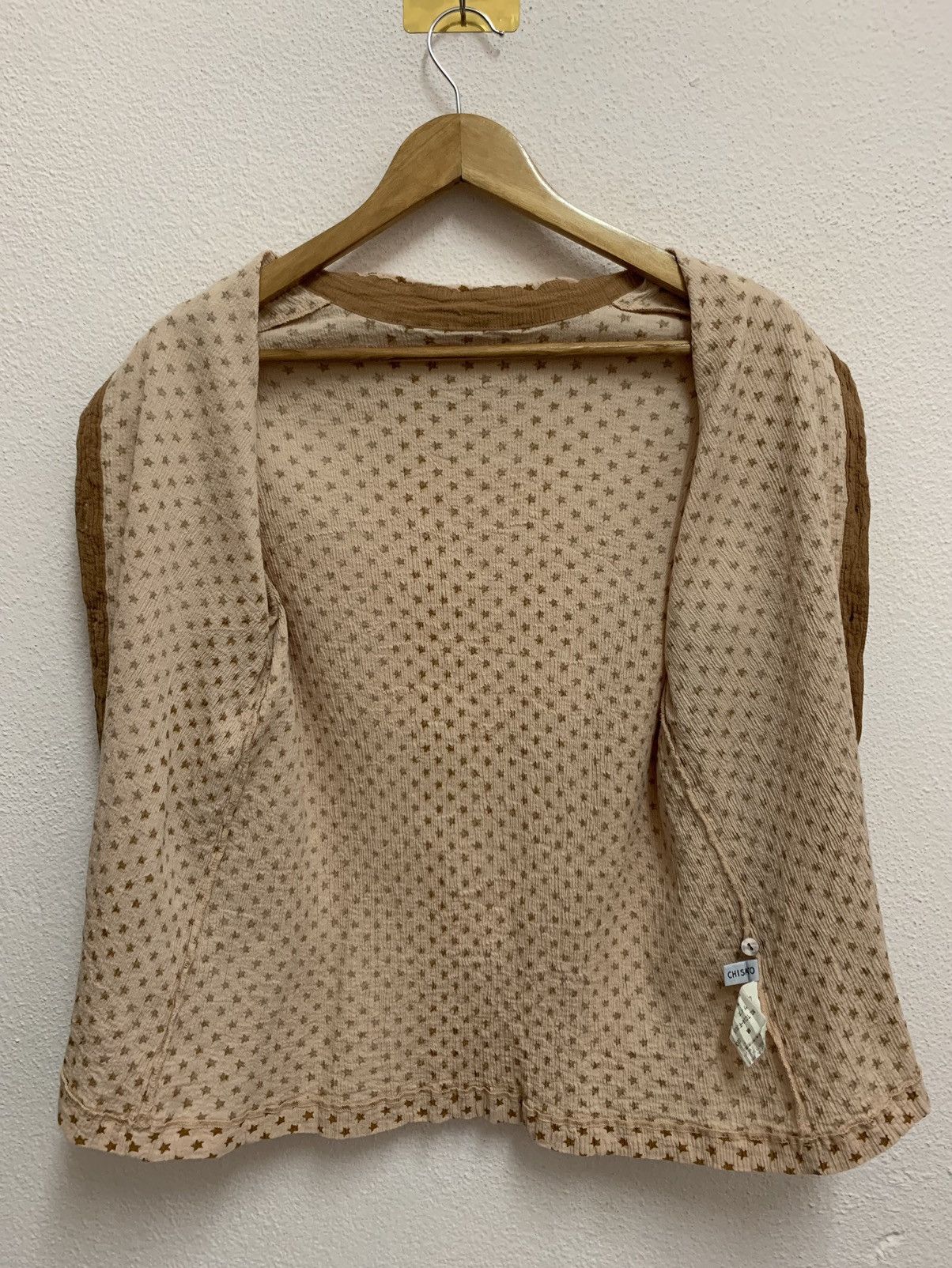 Issey Miyake TSUMORI CHISATO By Issey Miyake Crepe Pleated Star Button Up Size M / US 6-8 / IT 42-44 - 5 Thumbnail
