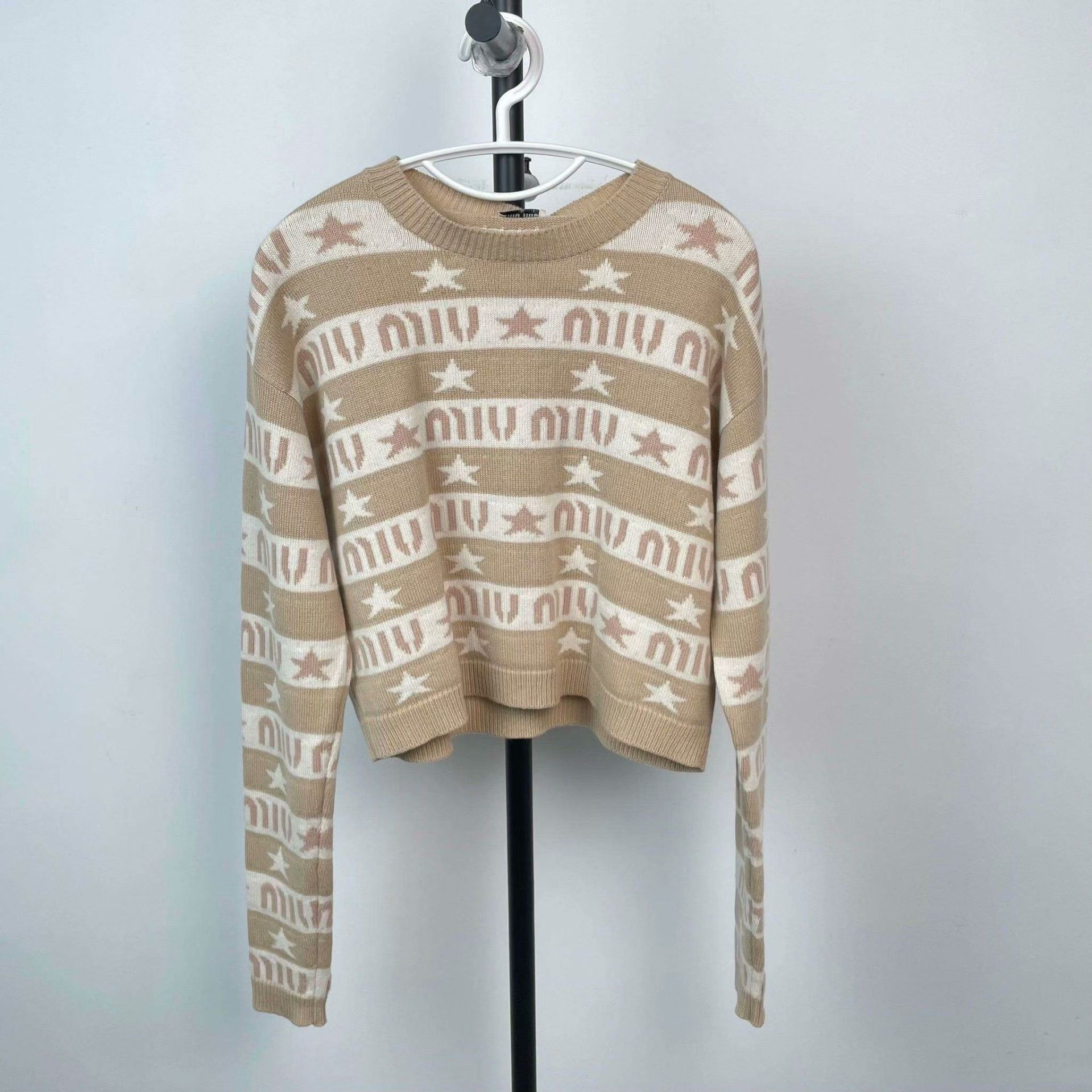 Miu Miu Miu Miu Knit Beige Sweater 36 Women Size S / US 4 / IT 40 - 1 Thumbnail
