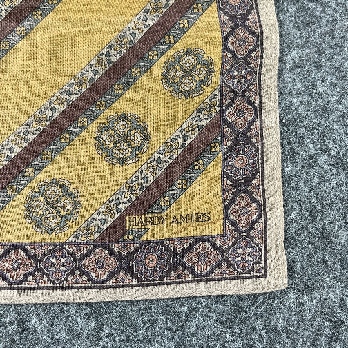 Hardy Amies × Vintage Hardy Amies Handkerchief / Bandana / Neckerchief B124 Size ONE SIZE - 4 Thumbnail