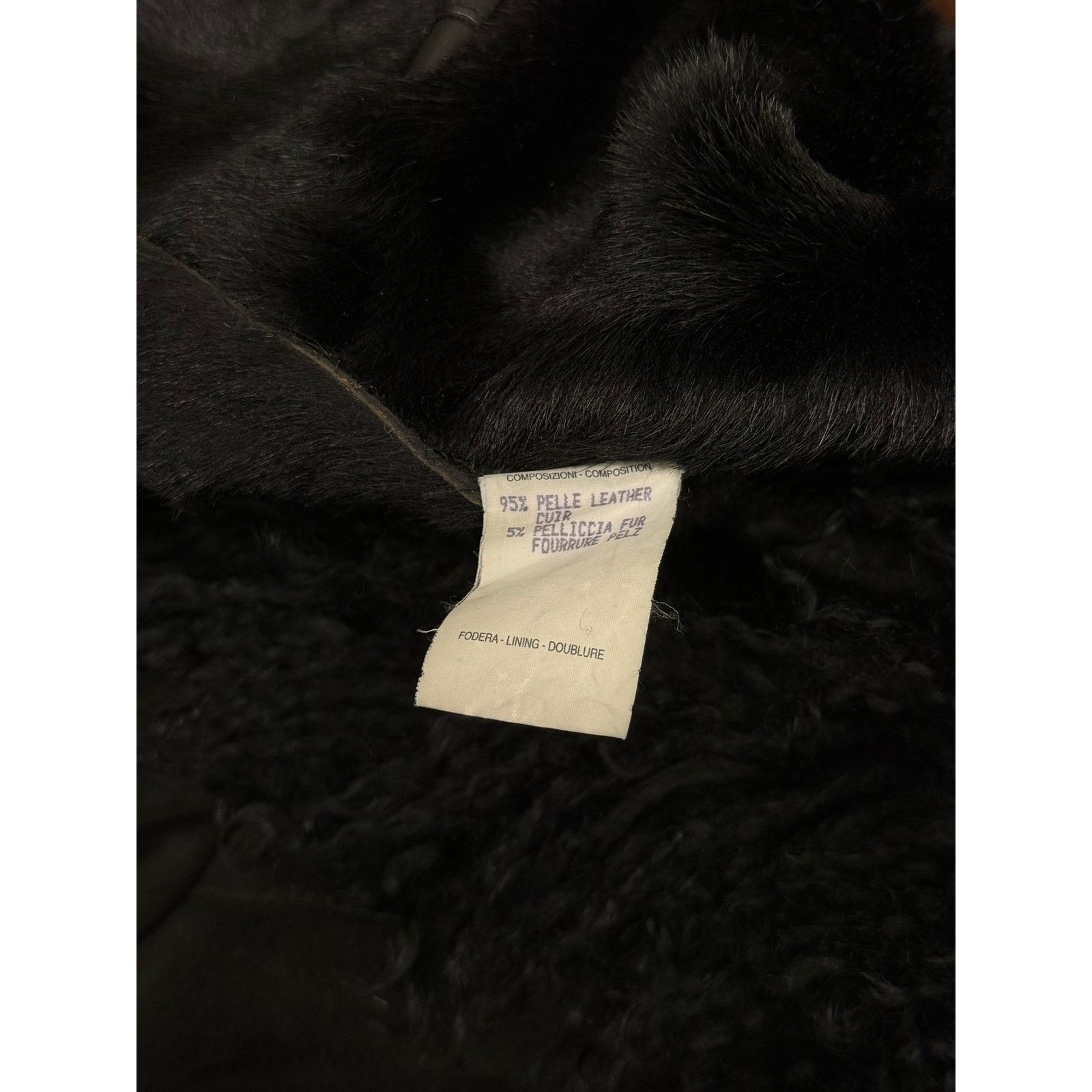 Gucci AW1999 Gucci by Tom Ford Runway mongolian fur leather jacket Size S / US 4 / IT 40 - 12 Thumbnail