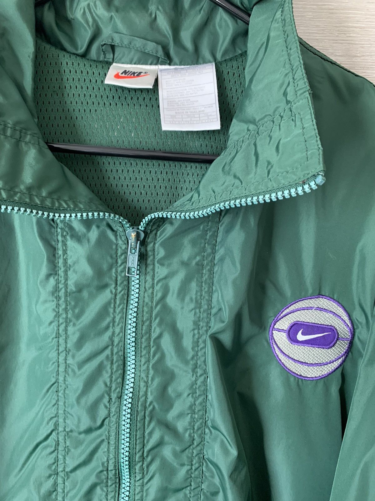 Nike × Vintage Vintage Nike Basketball Windbreaker Size US L / EU 52-54 / 3 - 2 Thumbnail