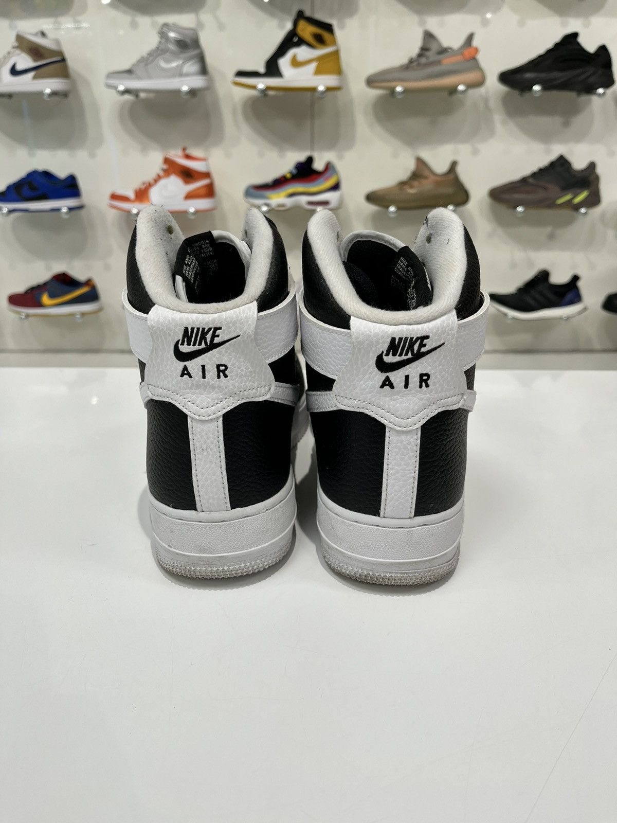 Nike Nike Air Force 1 High Black White Size US 10.5 / EU 43-44 - 4 Thumbnail