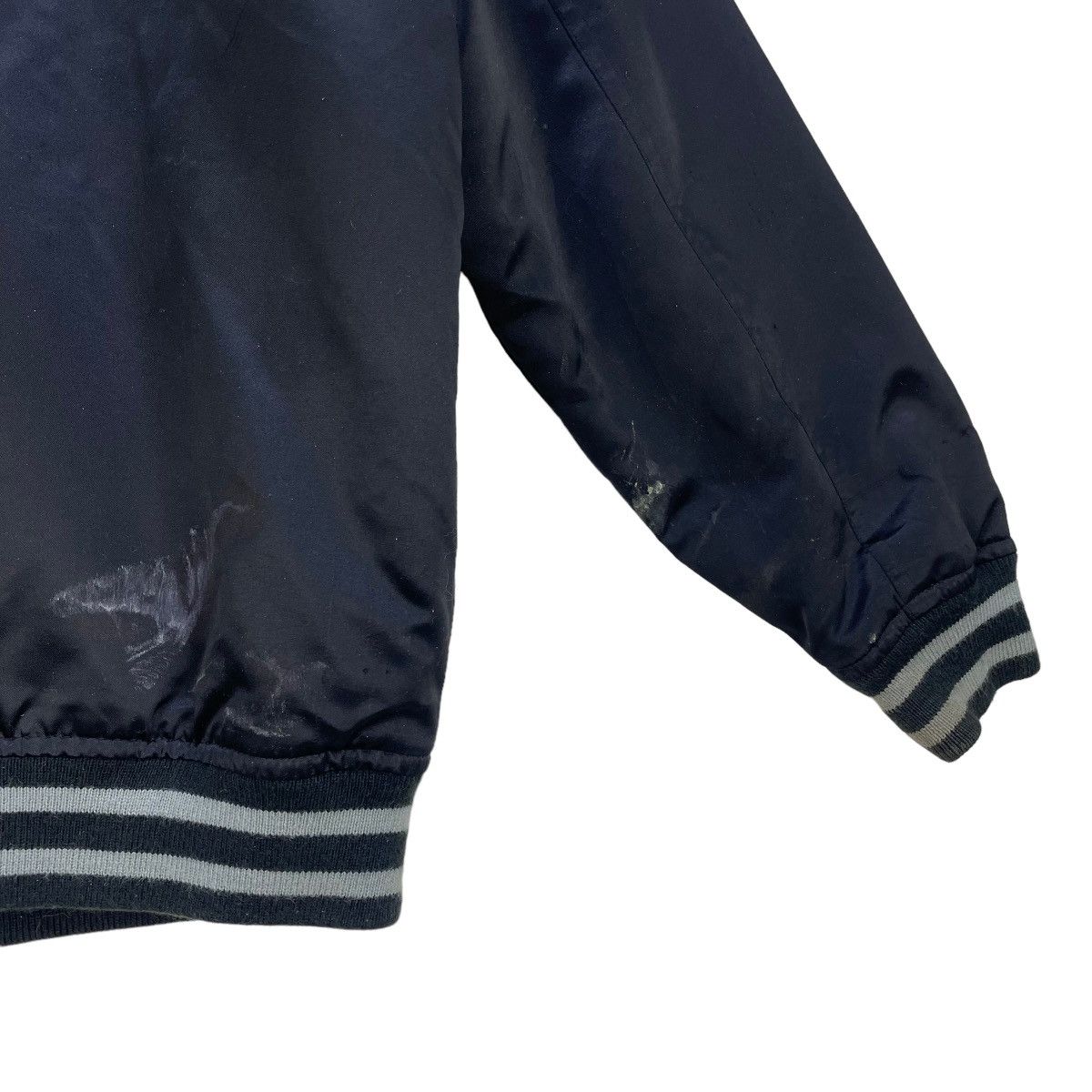 Avirex Avirex Varsity Spell Out Logo Size US M / EU 48-50 / 2 - 10 Thumbnail