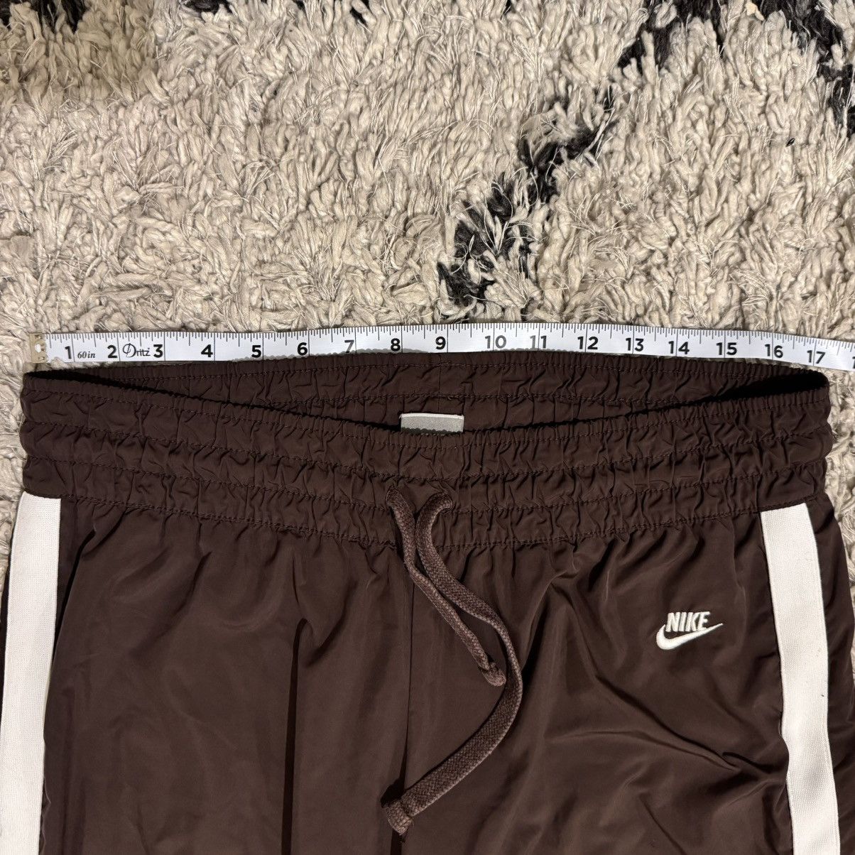Nike Vintage nylon Nike brown/white track pants Size US 34 / EU 50 - 3 Thumbnail