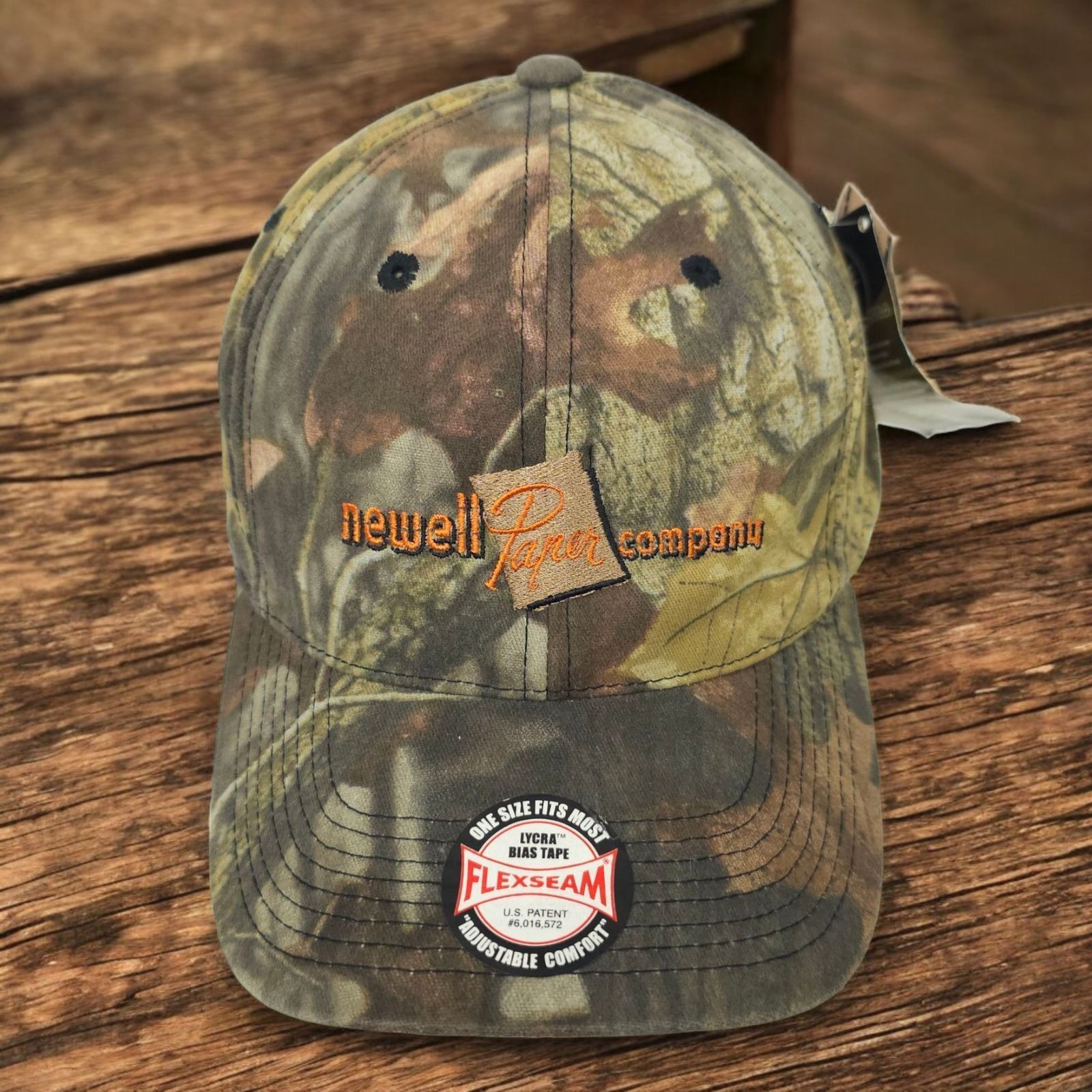 Other Advantage Timber Camo Flexseam L/XL Cap Newell Paper Trucker Size ONE SIZE - 1 Thumbnail