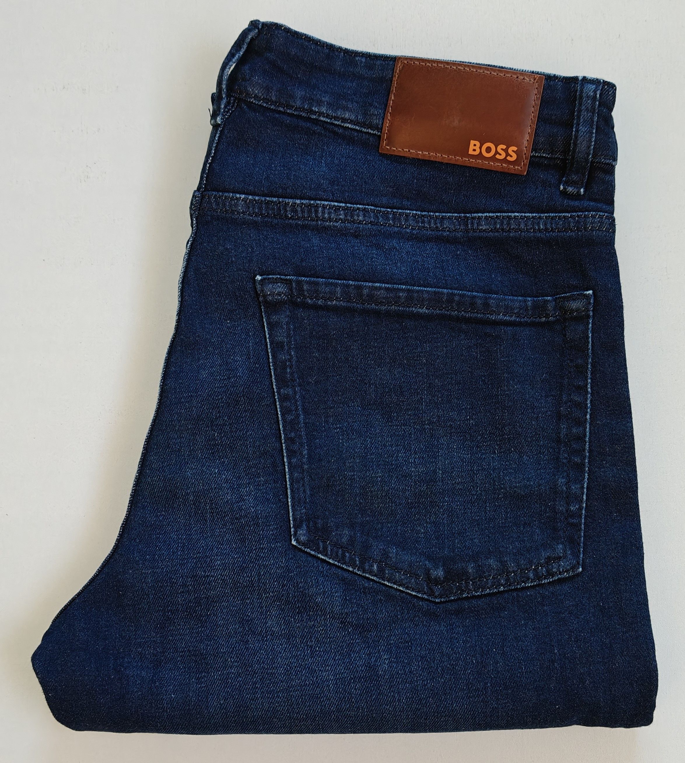 Hugo Boss HUGO BOSS RE.MAINE Regular fit Jeans Free Shipping T/6108 Size US 33 - 1 Thumbnail