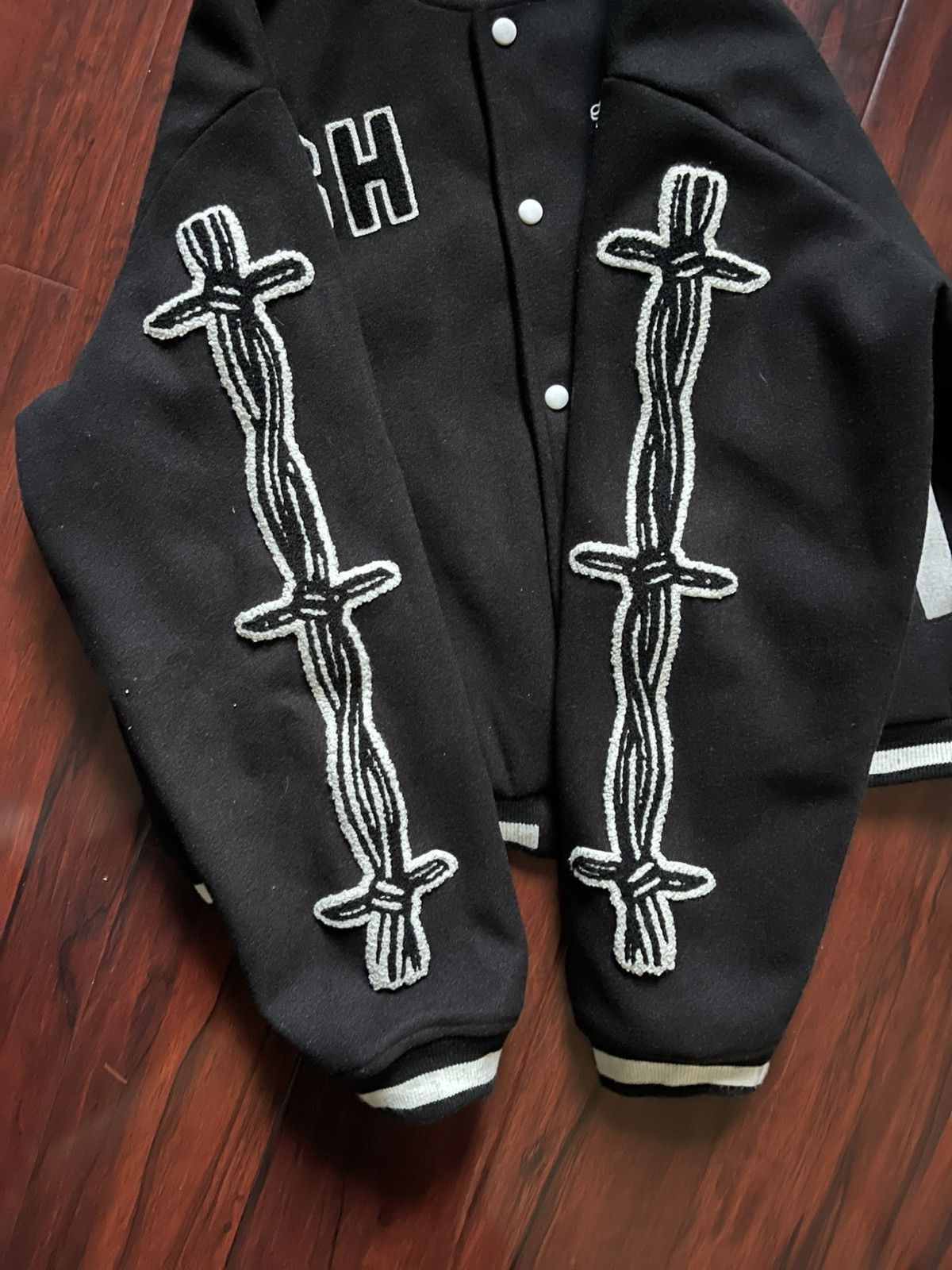 Seventh Heaven Seventh Heaven 2023 Barbed Wire Cross Varsity Jacket SZ XL Size US XL / EU 56 / 4 - 7 Thumbnail