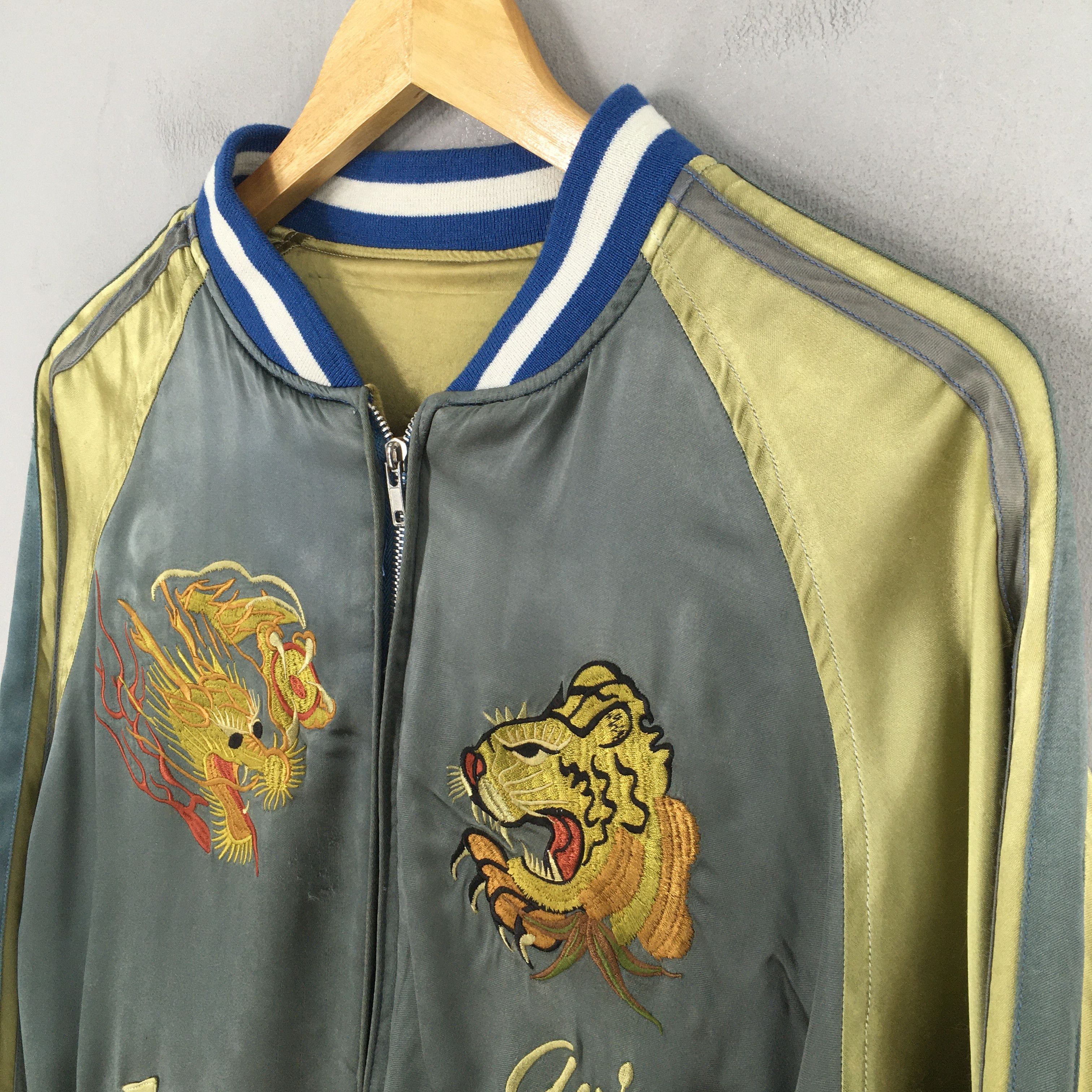 Avirex Vintage Avirex Japan Sukajan Satin Rayon Jacket Large Size US L / EU 52-54 / 3 - 5 Thumbnail