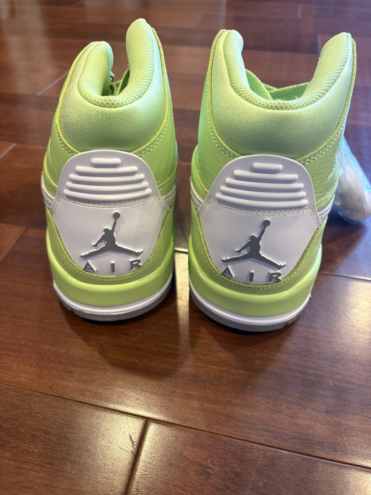 Jordan Brand Jordan Legacy 312 Ghost Green Size US 11.5 / EU 44-45 - 2 Thumbnail