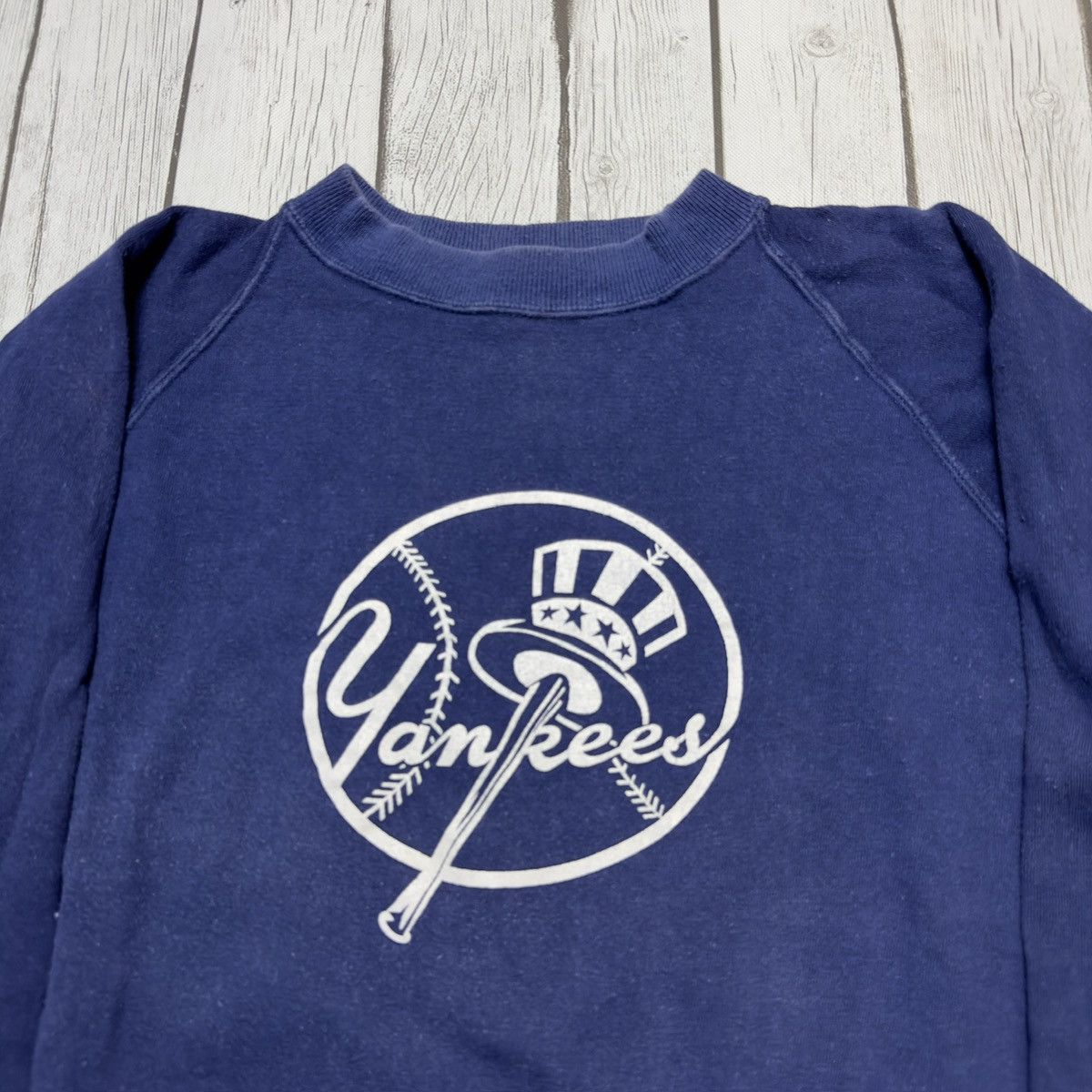 MLB Vintage New York Yankees sweatshirt Size US L / EU 52-54 / 3 - 3 Thumbnail