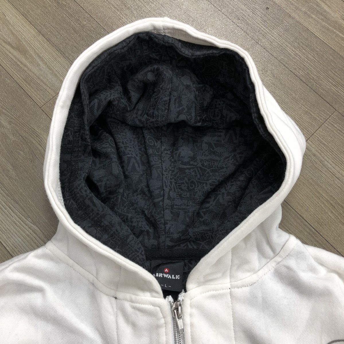 If Six Was Nine × Japanese Brand × Le Grande Bleu (L.G.B.) 2000s Airwak Poem Tribal Goa Lgb Punk Stye Zipper Hoodie Size US L / EU 52-54 / 3 - 7 Thumbnail