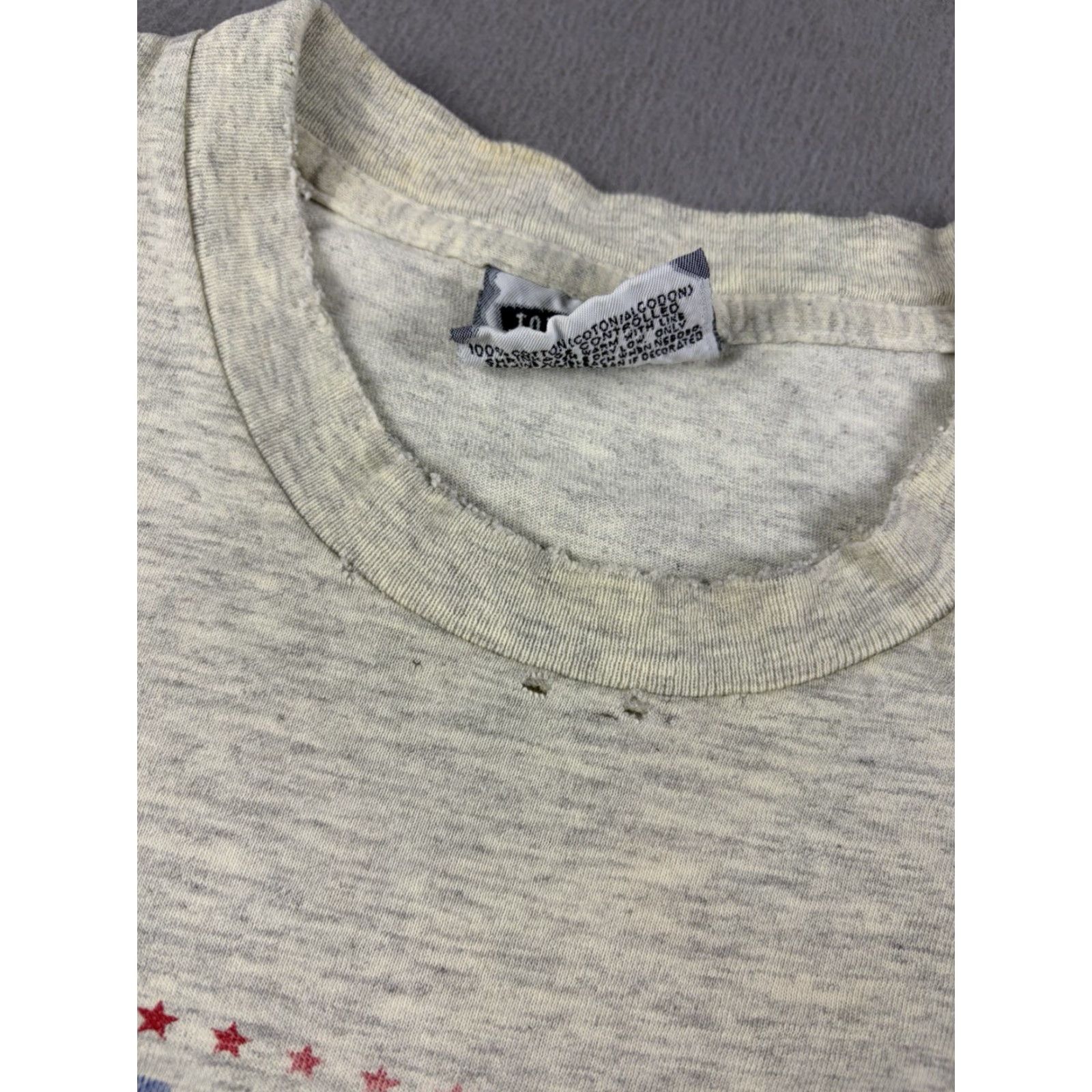 Vintage VINTAGE American Pit Master BBQ Shirt Size L Men Gray Boston Tour 1993 USA T-Shirt Graphic Print Short Sleeve Round Neck Cotton Size US L / EU 52-54 / 3 - 4 Thumbnail